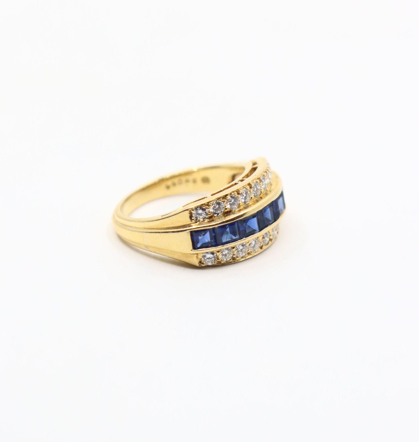 Oscar Heyman 18K Gold Diamond Sapphire Ring