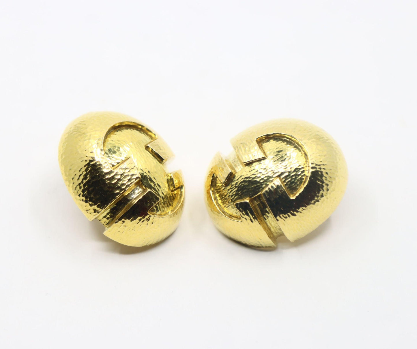 Vintage David Webb 18K Gold Textured Earring