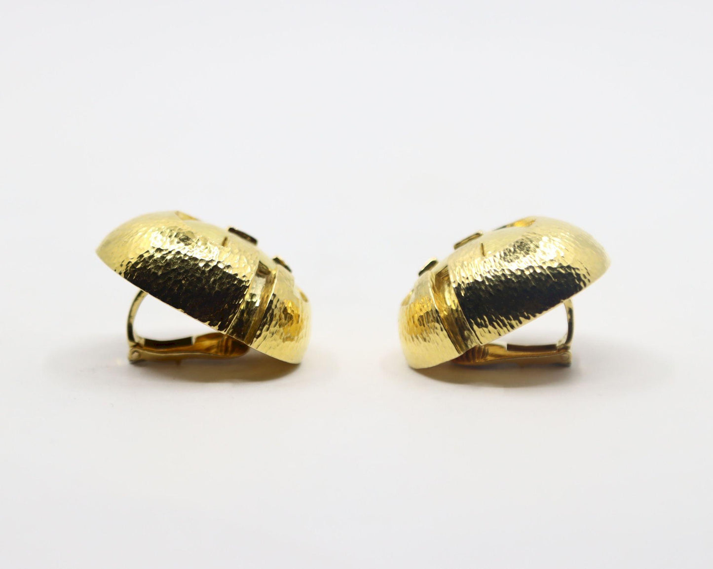 Vintage David Webb 18K Gold Textured Earring