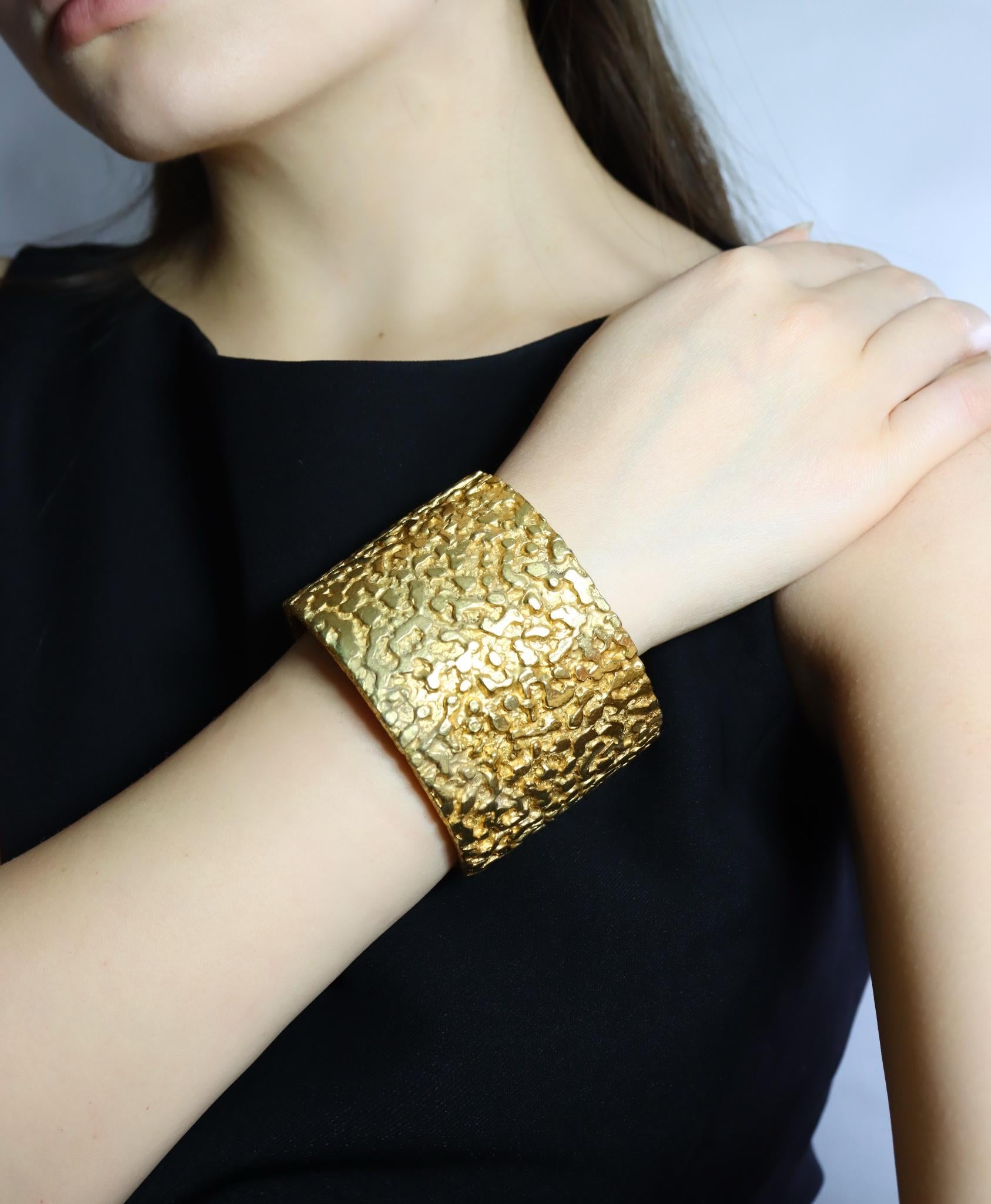 Vintage KJL Gold Tone Textured Bracelet