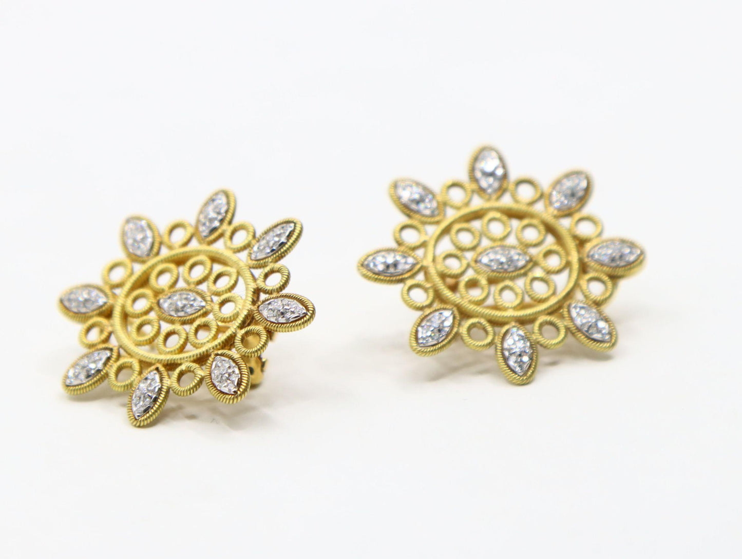 Buccellati 18K  Gold Olympia Necklace & Earring Set