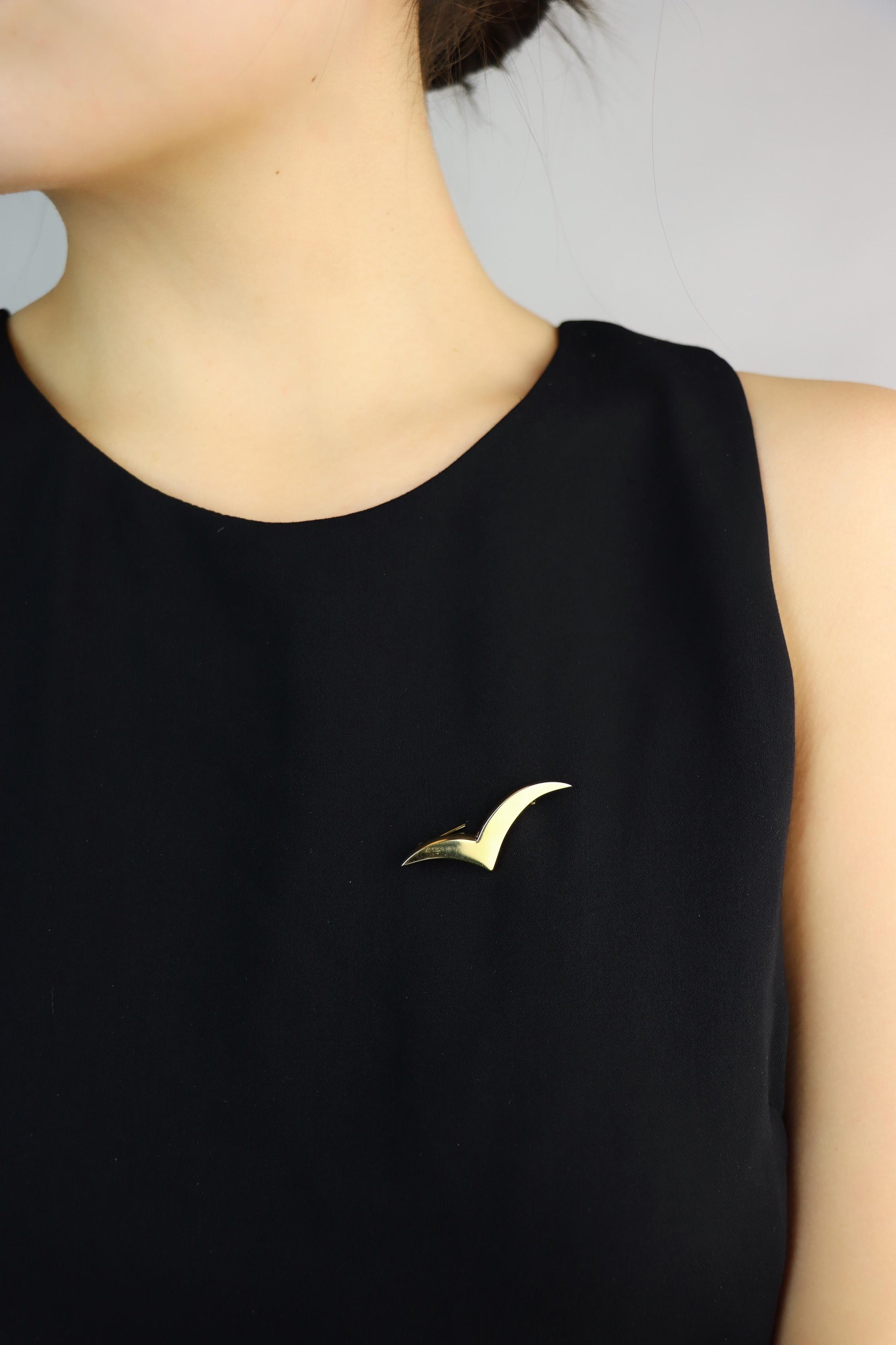 Tiffany & Co. 18K Gold Seagull Brooch