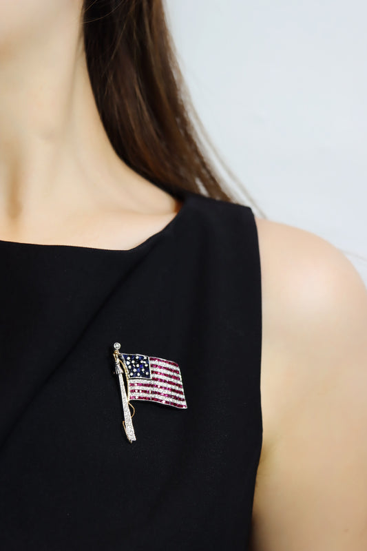 Vintage 18K White Gold Ruby Sapphire Diamonds America Flag Brooch