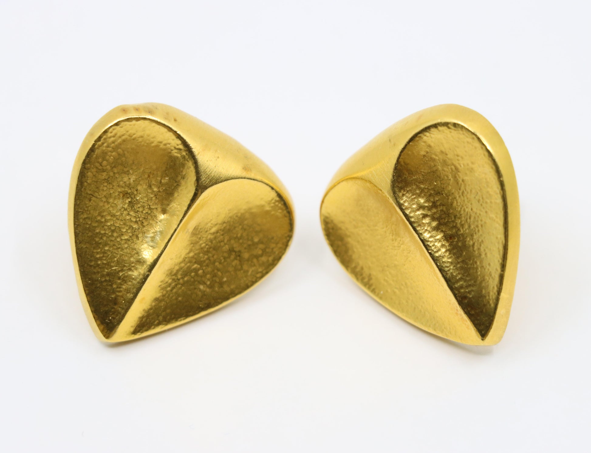 Vintage Zolotas 22K Gold Textured Heart Earrings