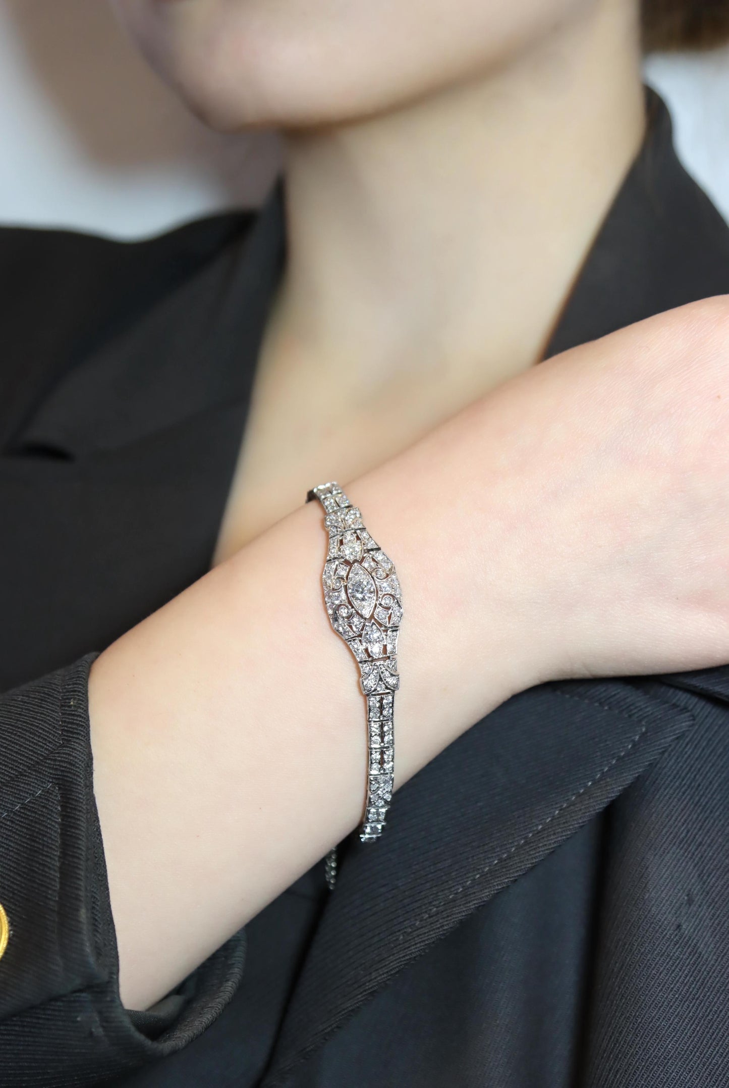 Art Deco Platinum Diamonds Bracelet