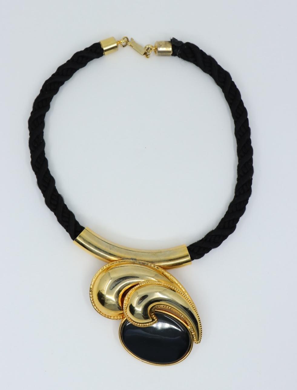 A Set Of France Vintage Gold Tone Black Woven Jewelry