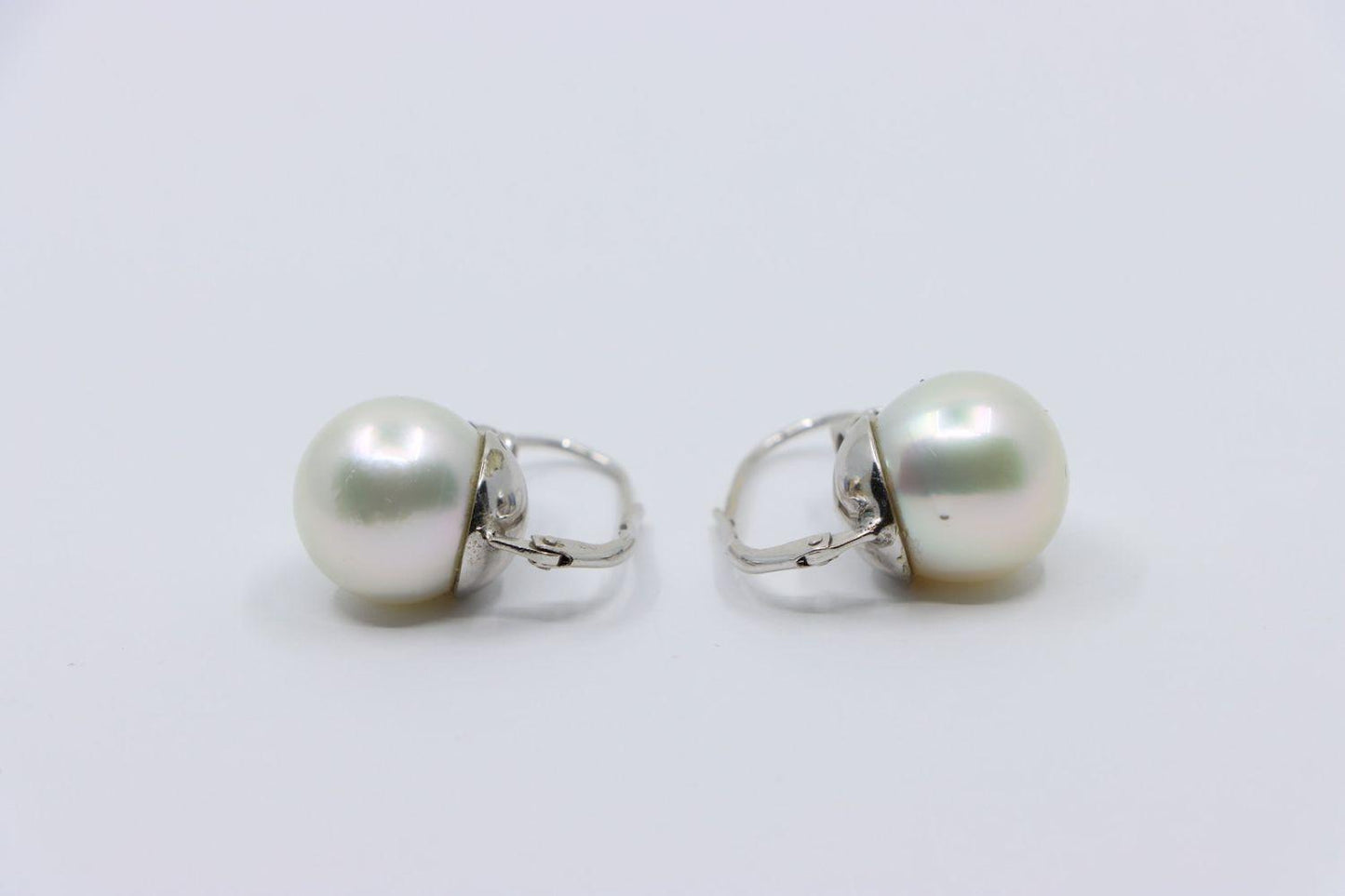 Vintage 18K White Gold Pearl Saphirre Earring