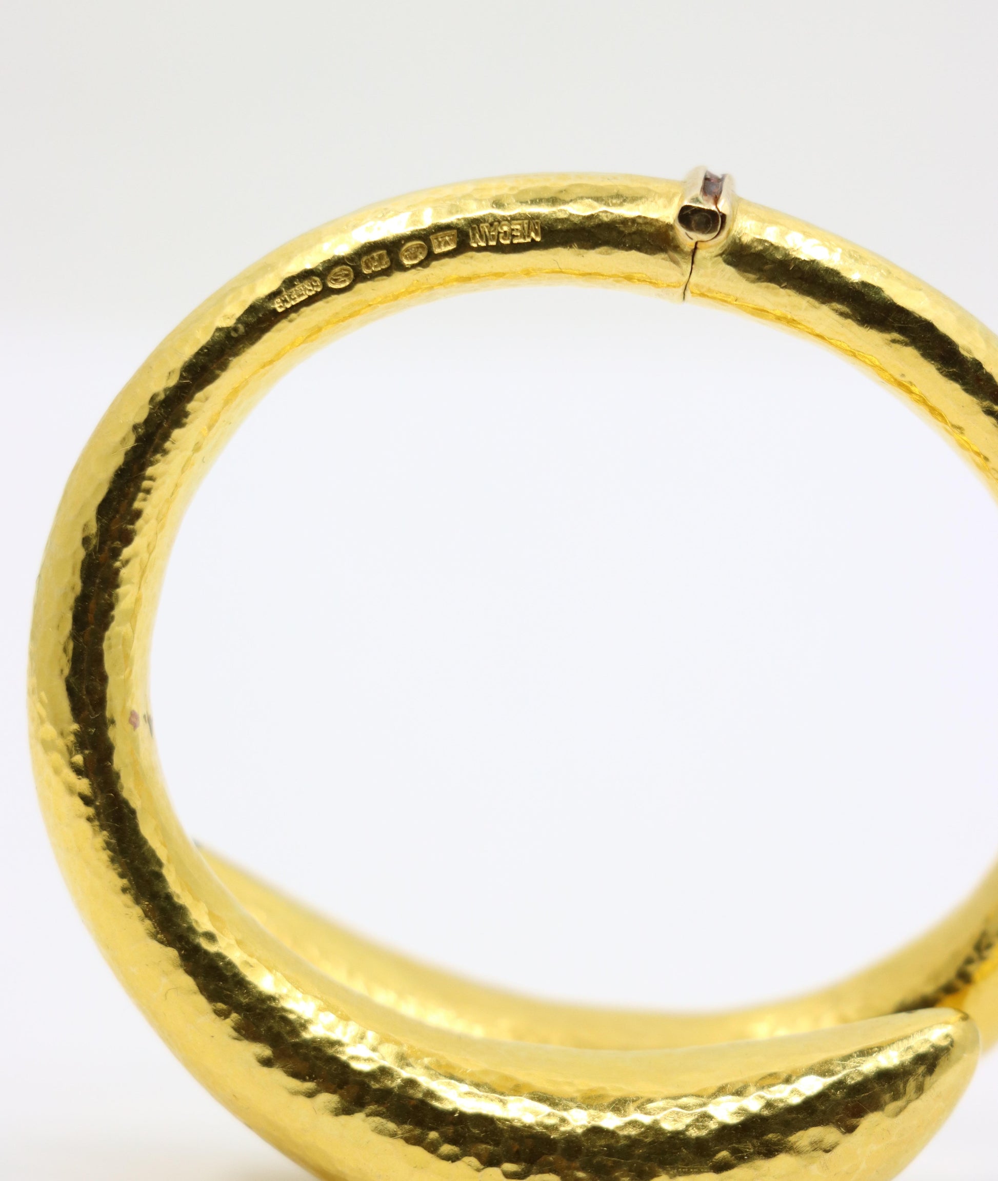 Vintage Lalaounis 18K Gold Textured Bangle Bracelet