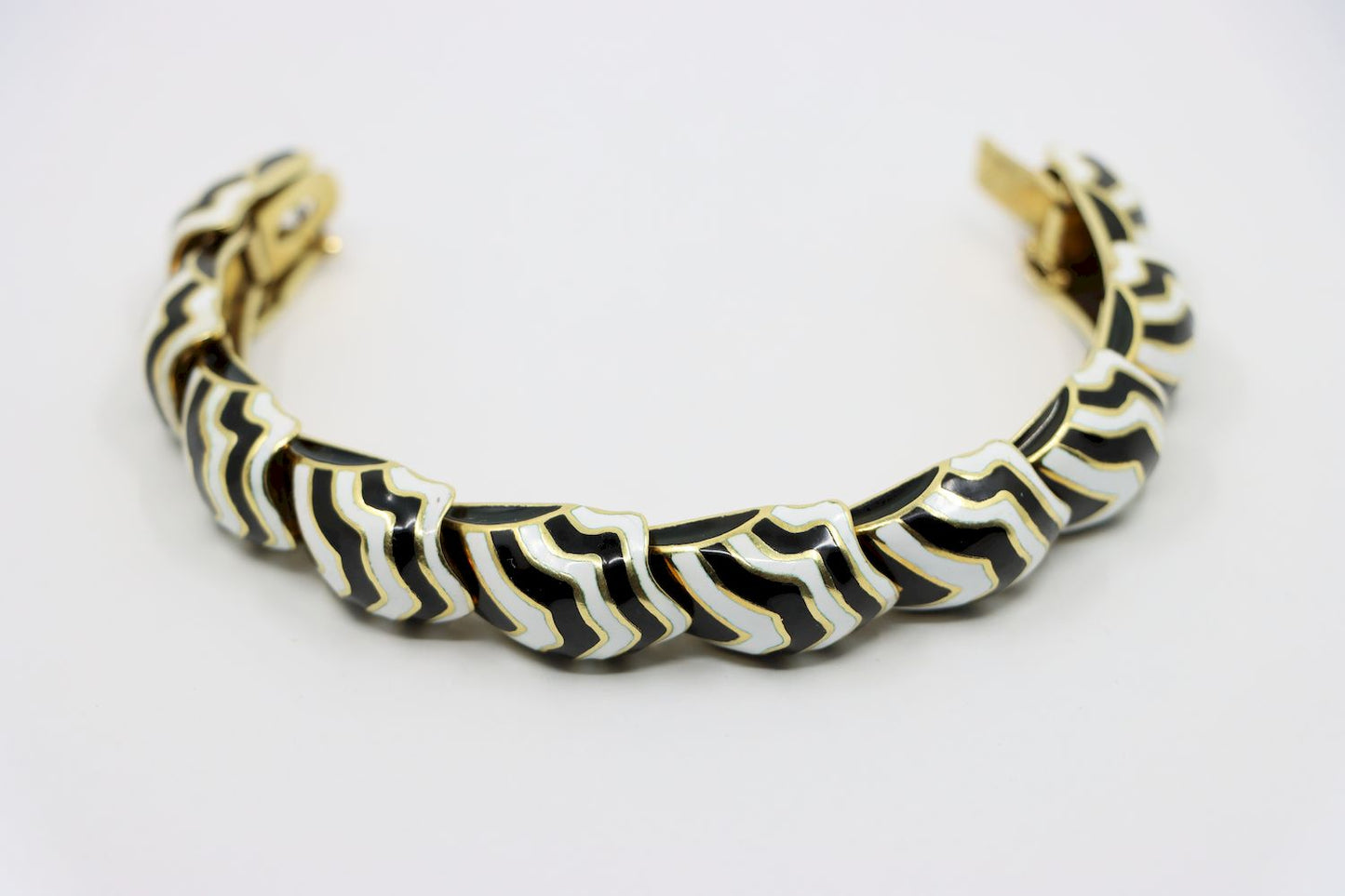 D.Webb 18K Gold Zebra Enamel Bracelet