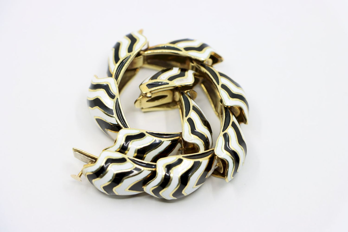 D.Webb 18K Gold Zebra Enamel Bracelet