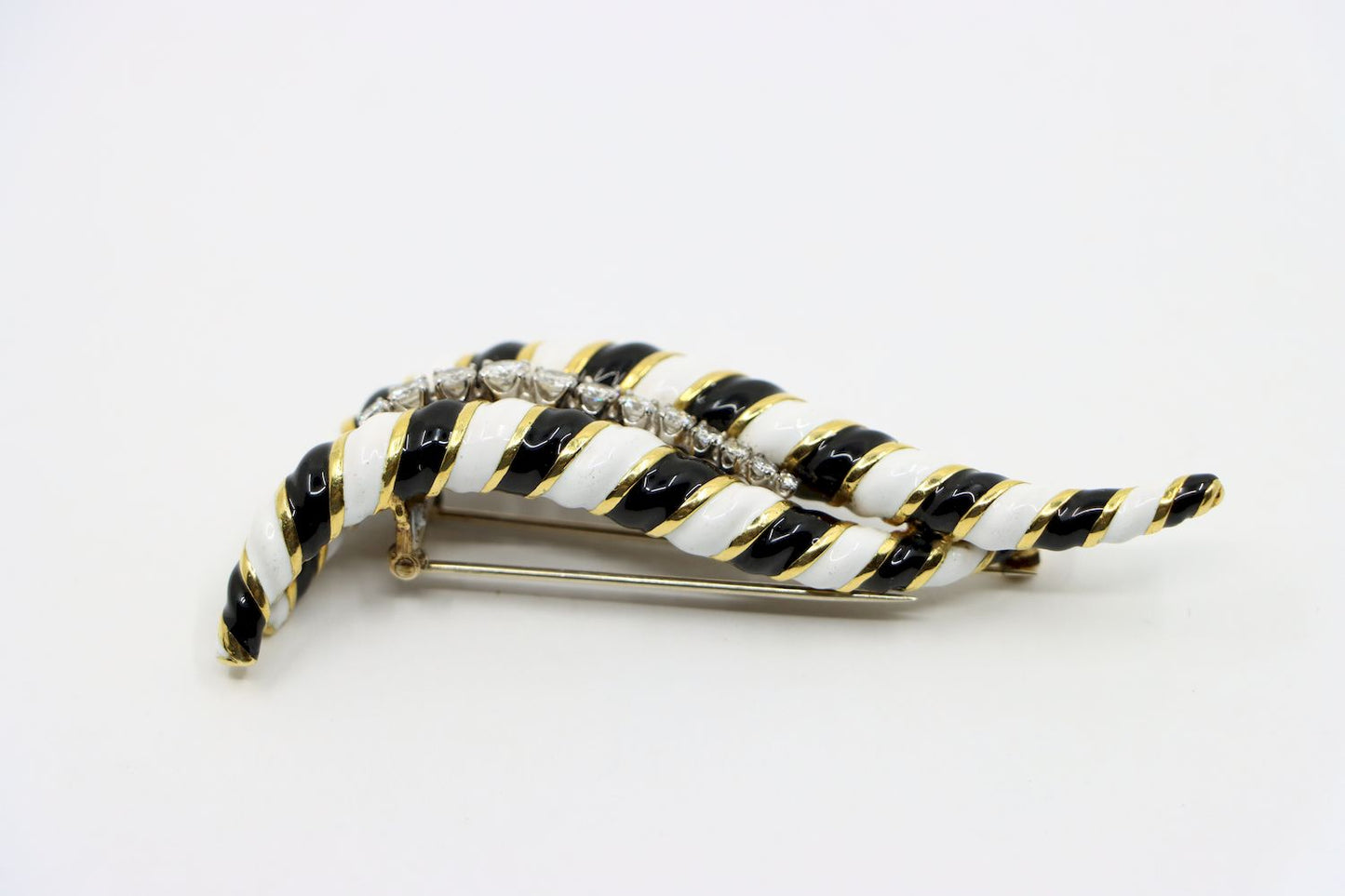 D.Webb 18K Gold Zebra Enamel Diamond Brooch