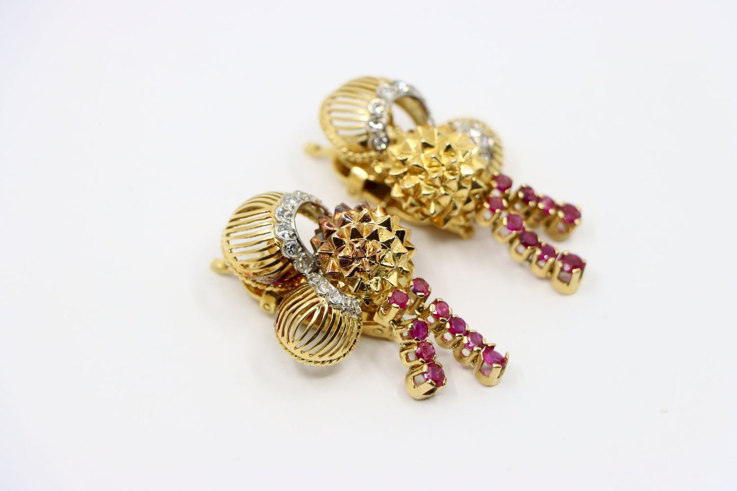 18K Gold Ruby Diamonds Earrings