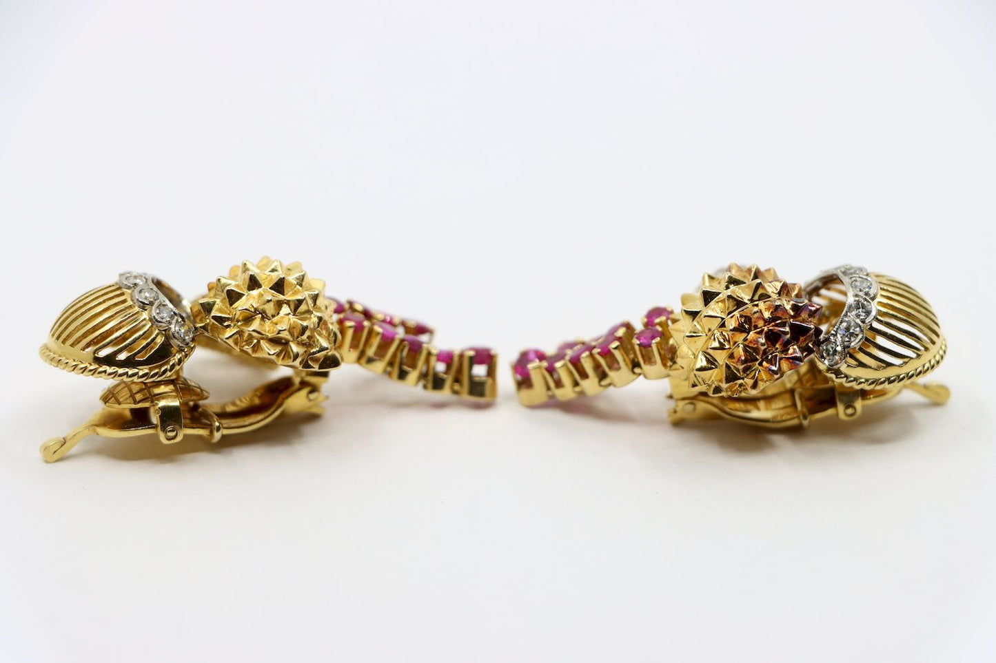 18K Gold Ruby Diamonds Earrings