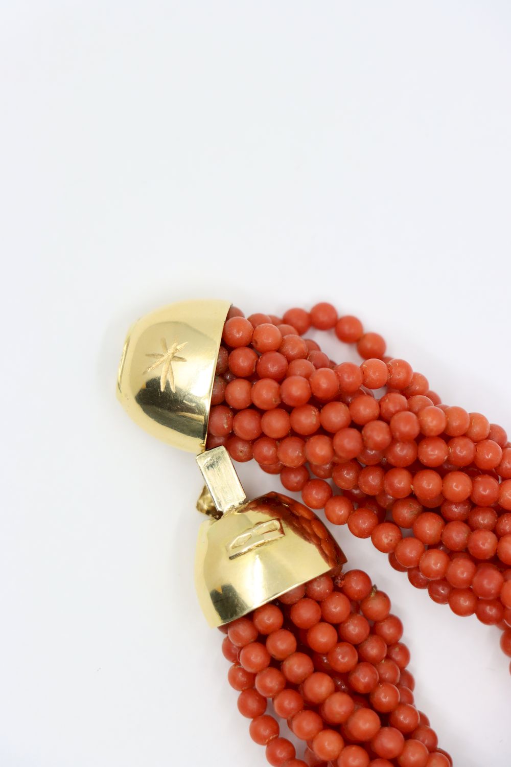 18K Gold Muti-Stands Coral Beads Necklace