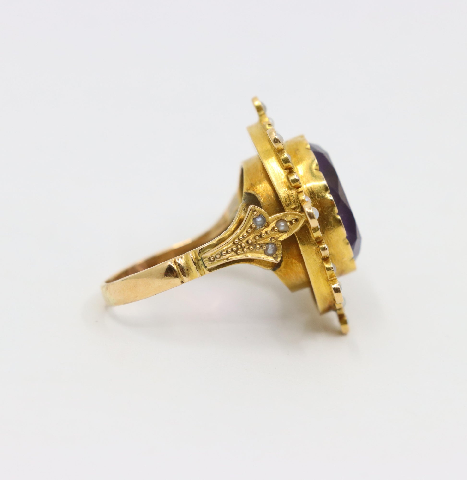 Antique 18K Gold Amethyst Pearl Ring