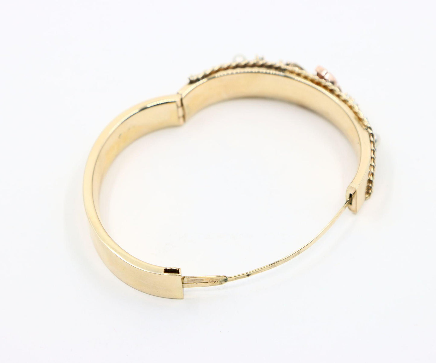 14K Gold Diamond Sapphire Pearl Bracelet