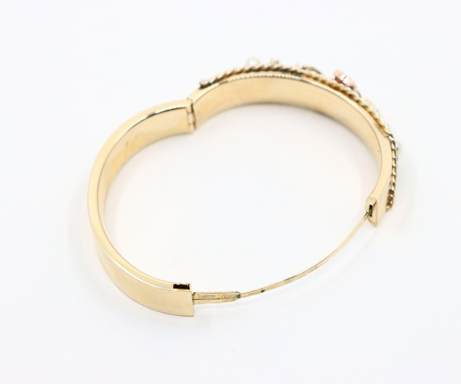 14K Gold Diamond Sapphire Pearl Bracelet