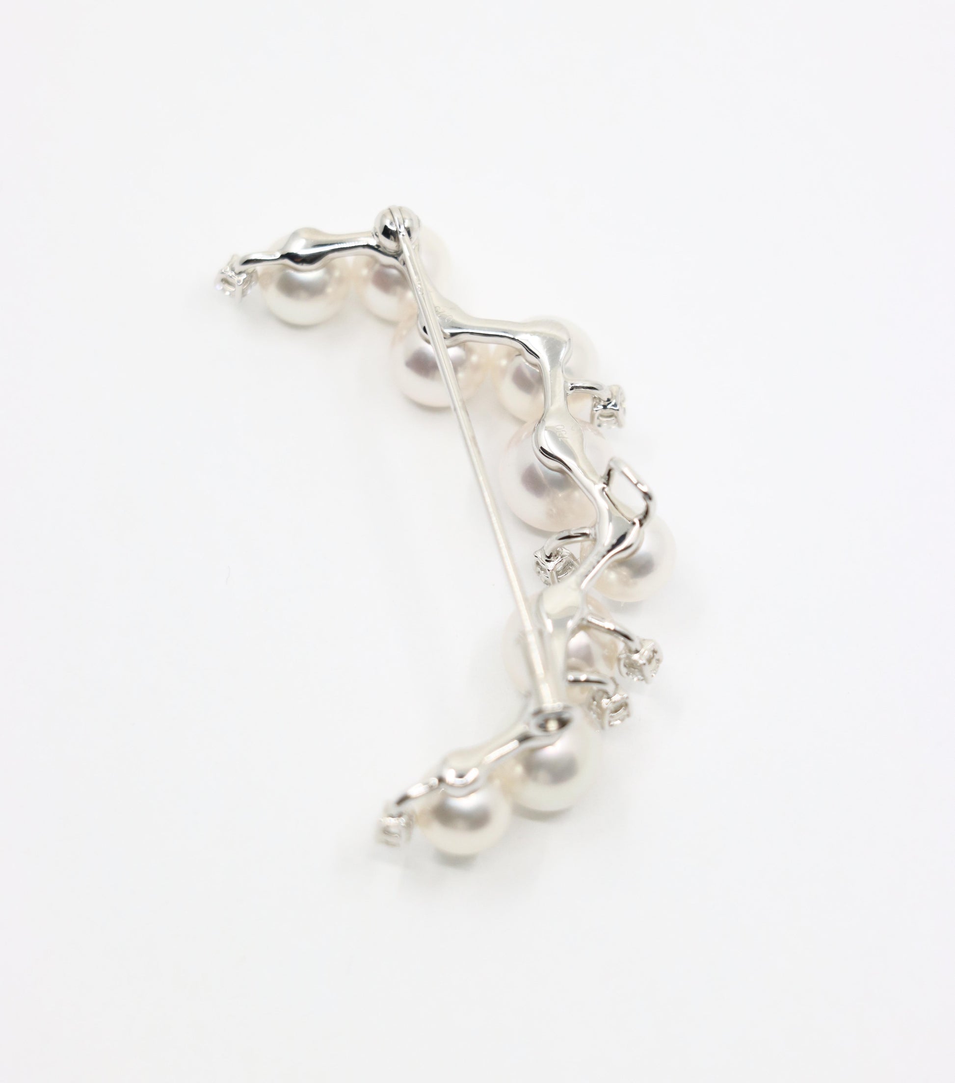 Tasaki 18K White Gold Diamonds Pearl Moon Brooch