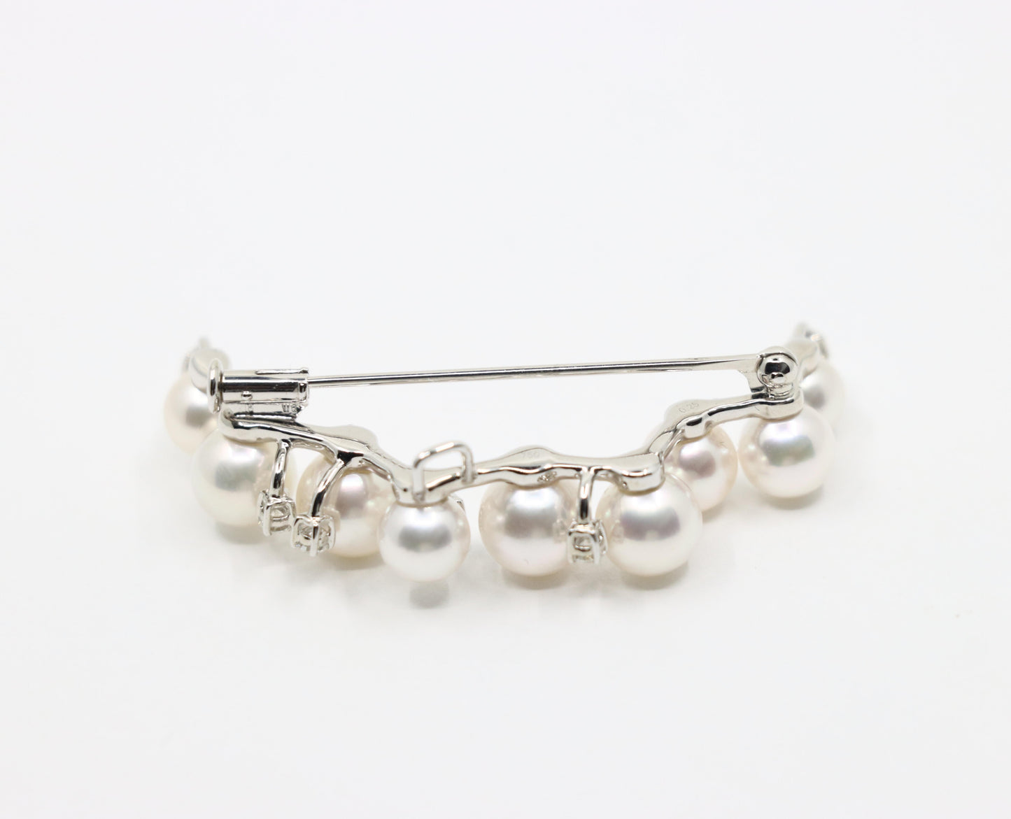Tasaki 18K White Gold Diamonds Pearl Moon Brooch