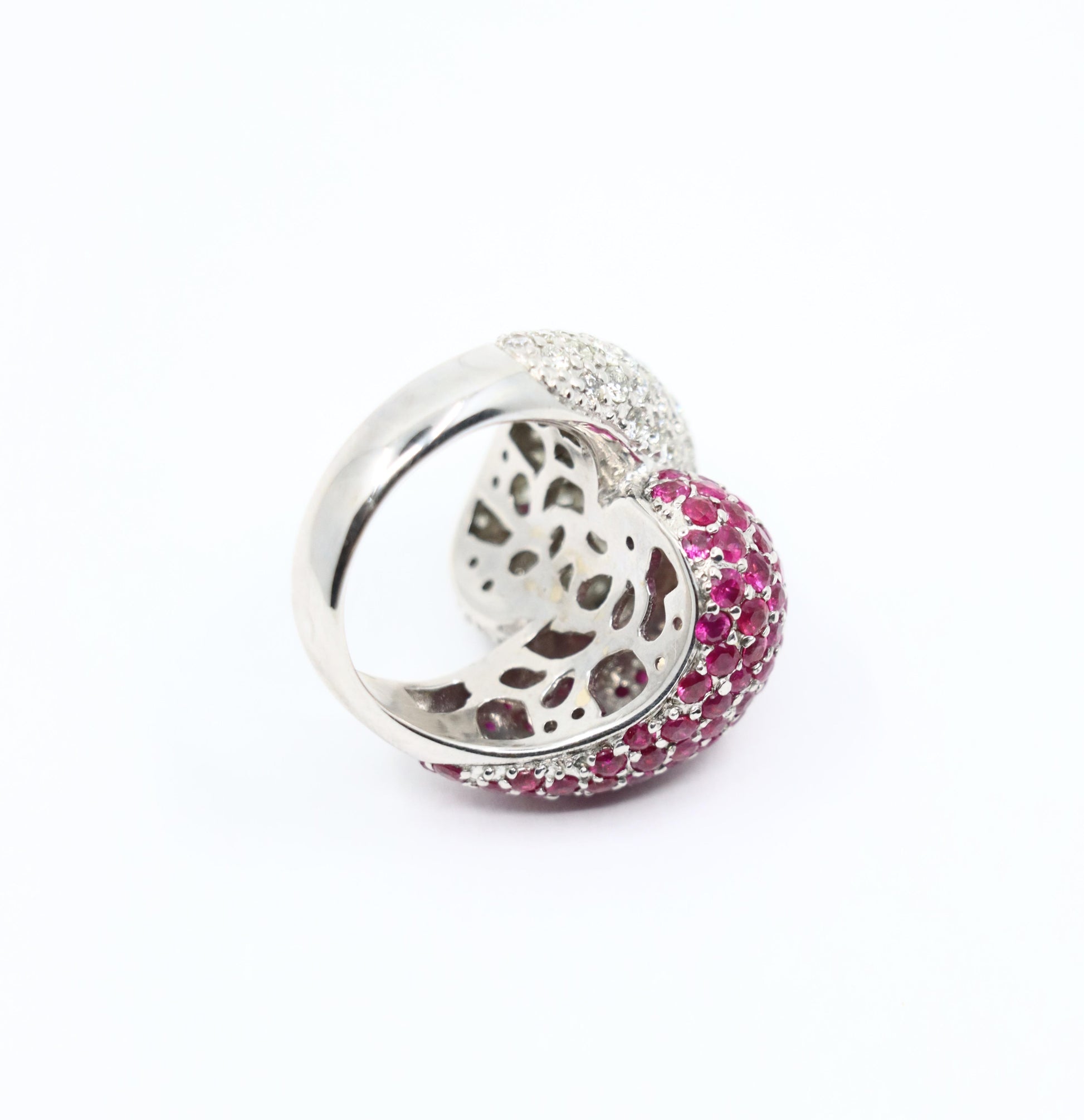 Vintage 18K White Gold Diamond Ruby Ring