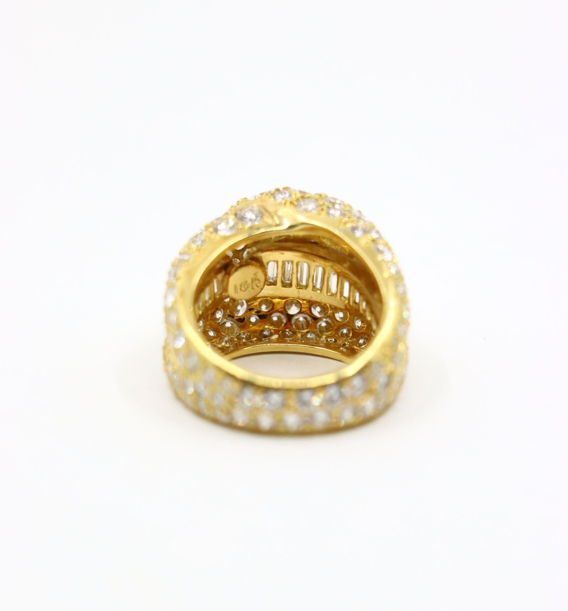 Vintage 18K Gold Diamond Ring