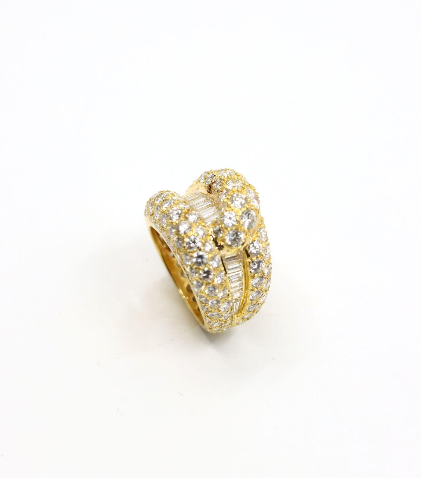 Vintage 18K Gold Diamond Ring