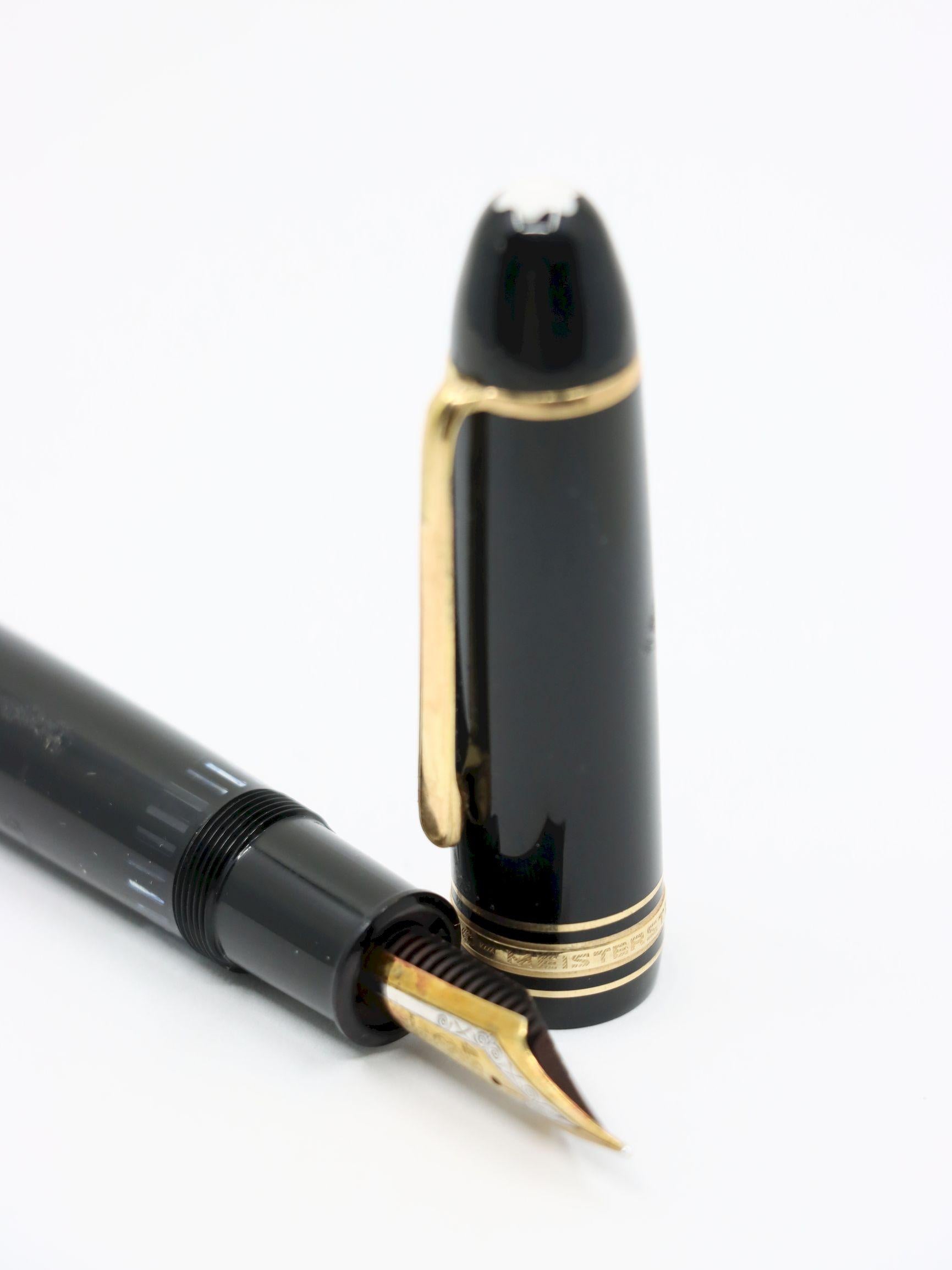 Montblanc Meisterstück Classique 18K Gold Trim Fountain Pen