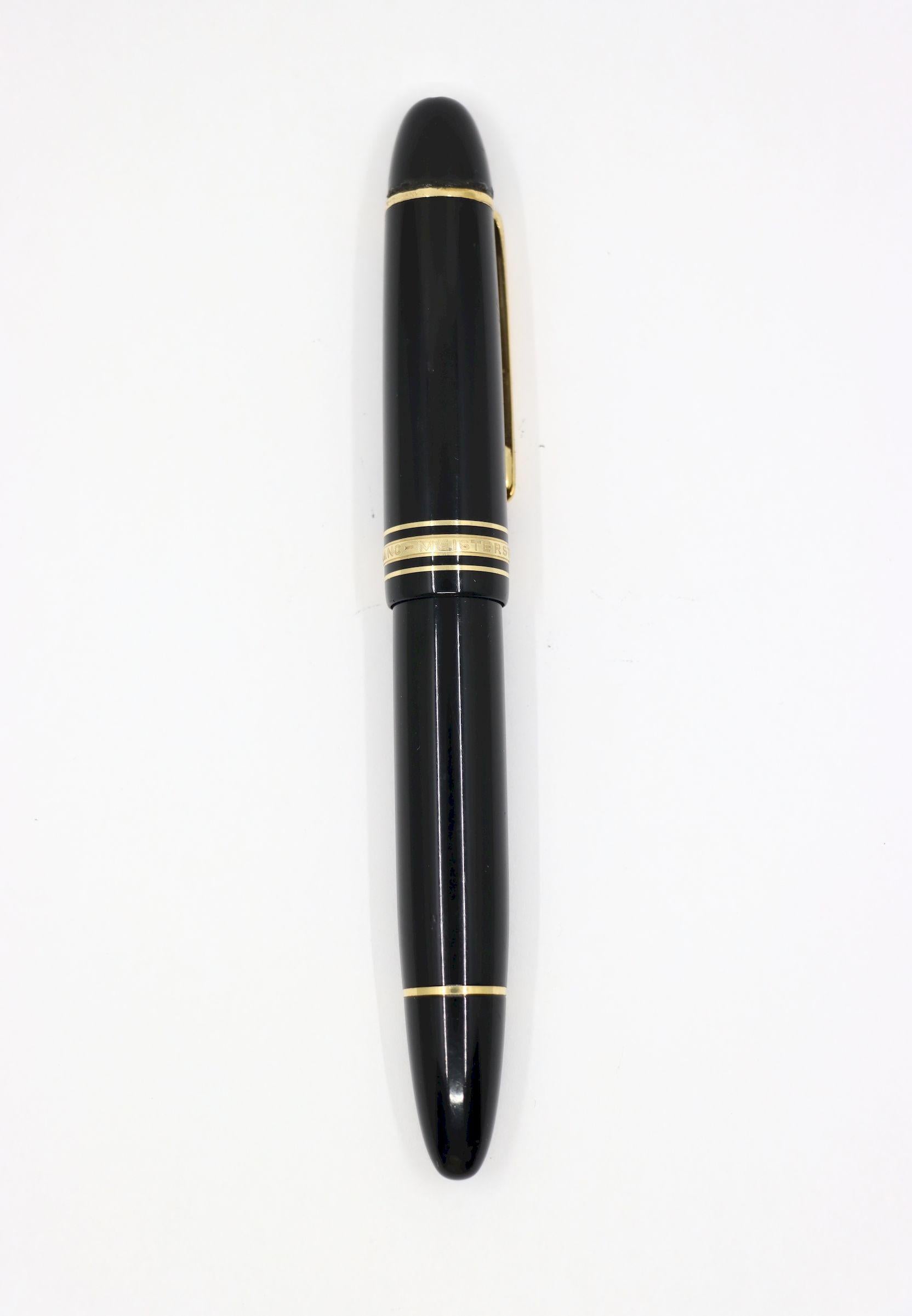 Montblanc Meisterstück Classique 14K Gold Trim Fountain Pen