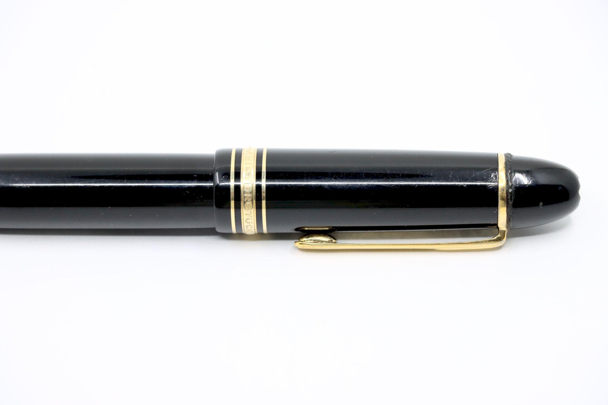Montblanc Meisterstück Classique 14K Gold Trim Fountain Pen