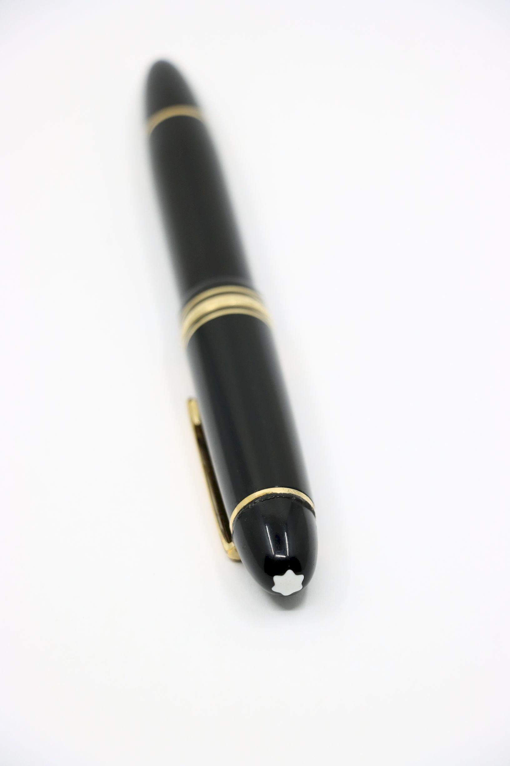 Montblanc Meisterstück Classique 14K Gold Trim Fountain Pen