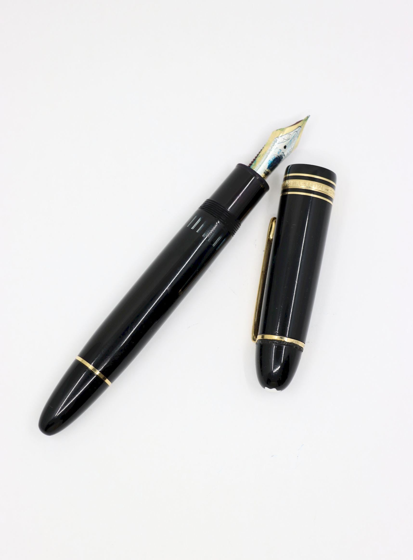 Montblanc Meisterstück Classique 14K Gold Trim Fountain Pen