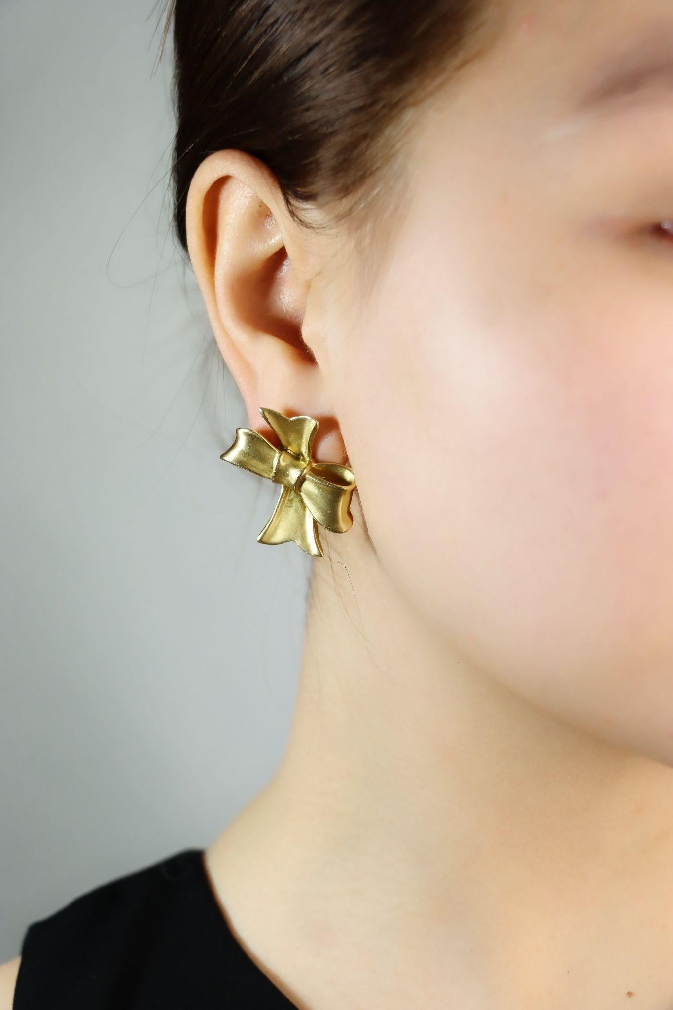 Angela Cummings 1984's 18K Gold Bow Tie Earrings