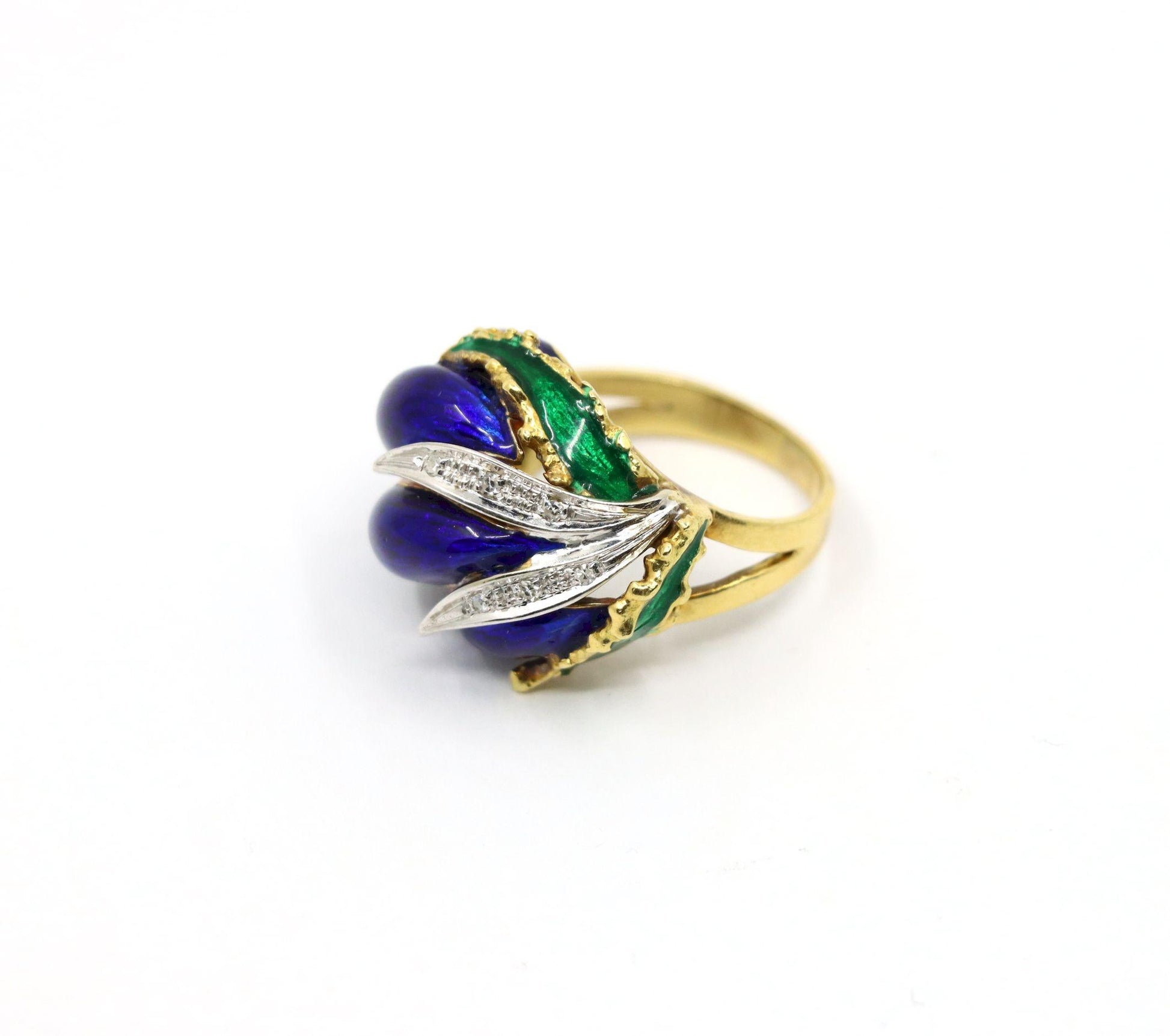 Vintage 18K Gold Diamond Enamel Ring