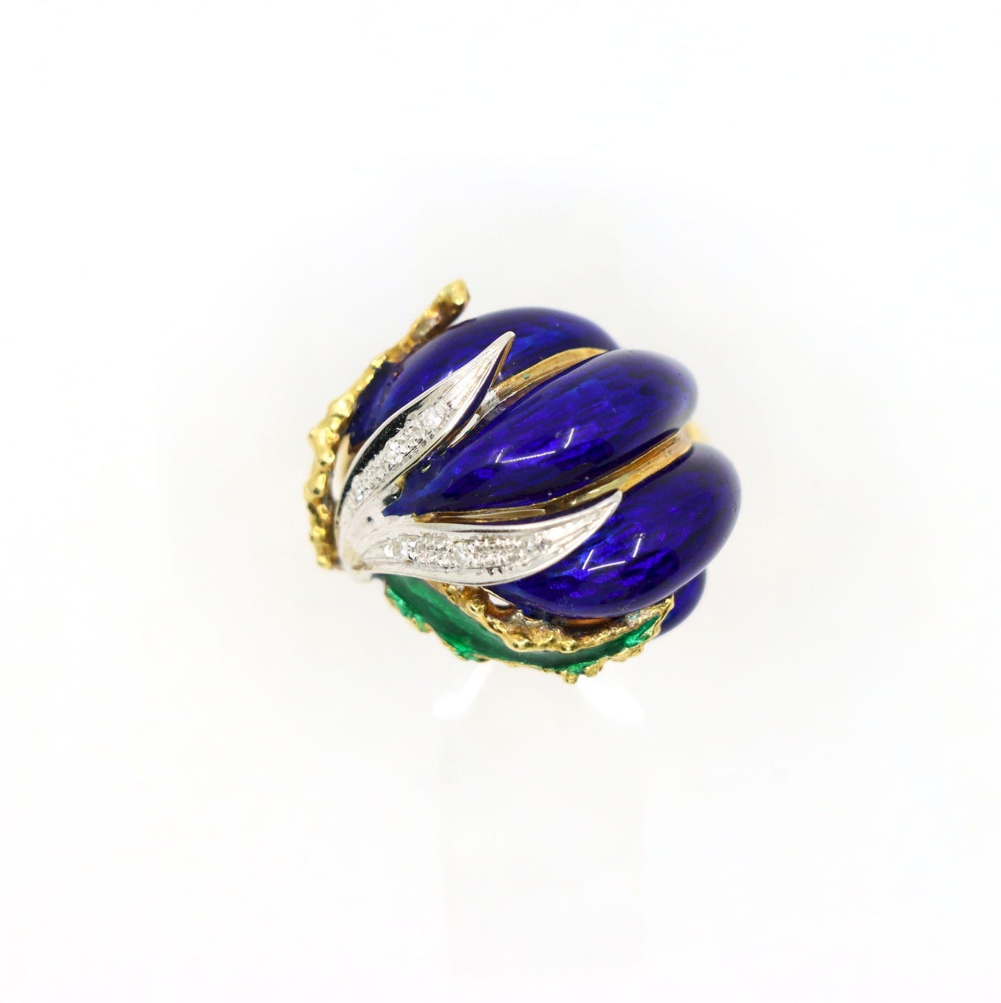 Vintage 18K Gold Diamond Enamel Ring