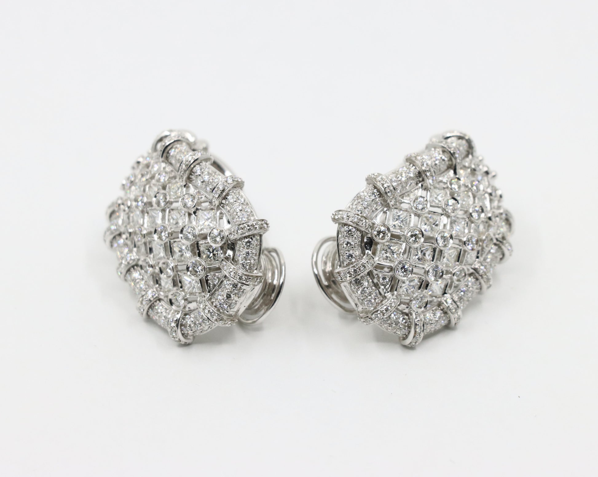 R.C.M 18K White Gold Diamond Earrings Italian