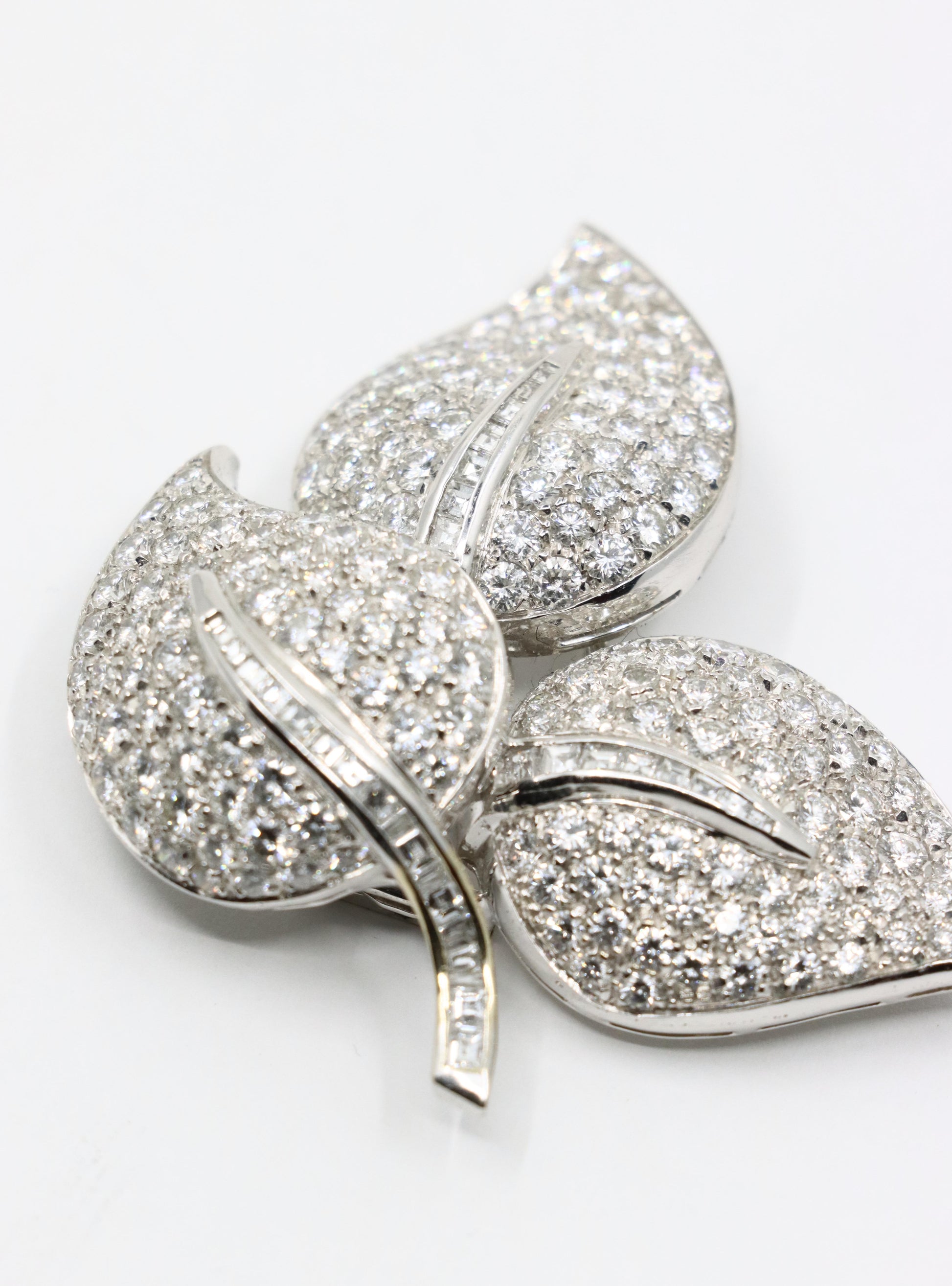 Vintage 18K White Gold Diamond Leaf Brooch