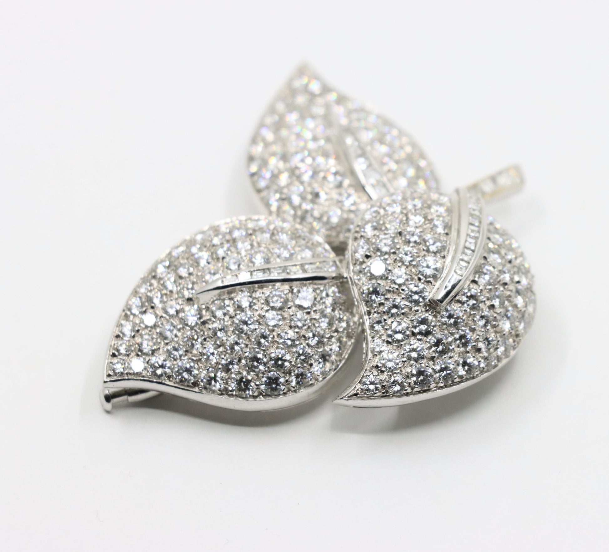 Vintage 18K White Gold Diamond Leaf Brooch