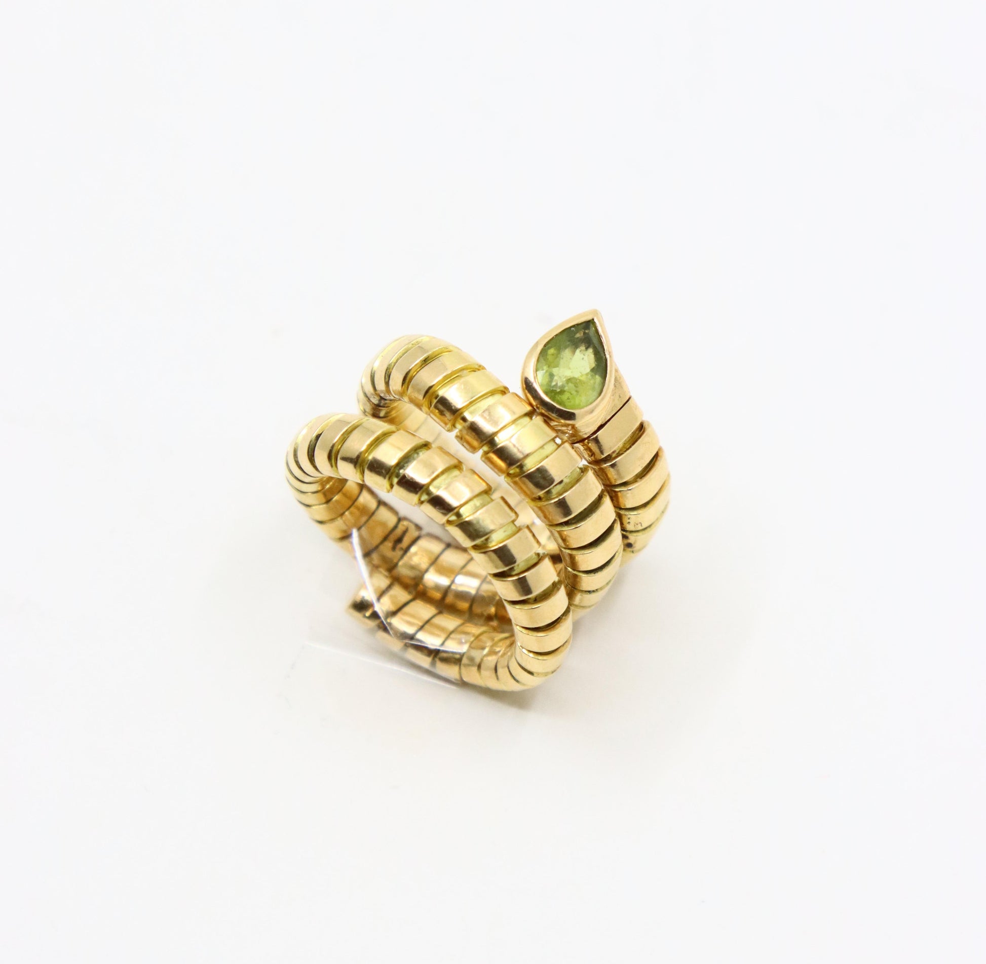 Bulgari Tubogas Serpenti Peridot 18k Yellow Gold 3-Row Ring