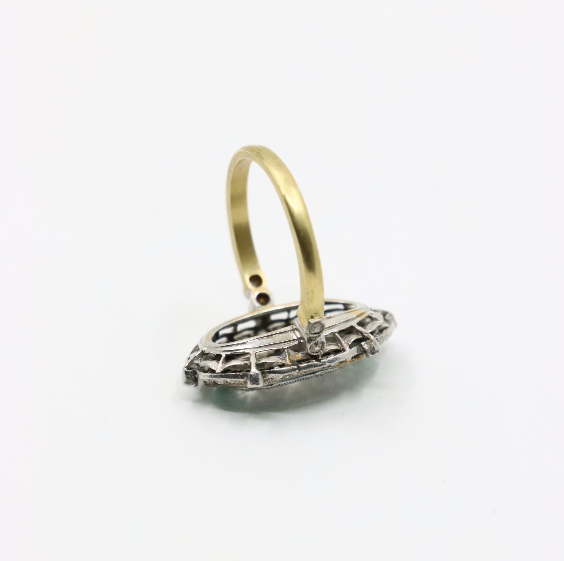 Art Deco 18K Gold & Platinum Diamond Emerald Ring