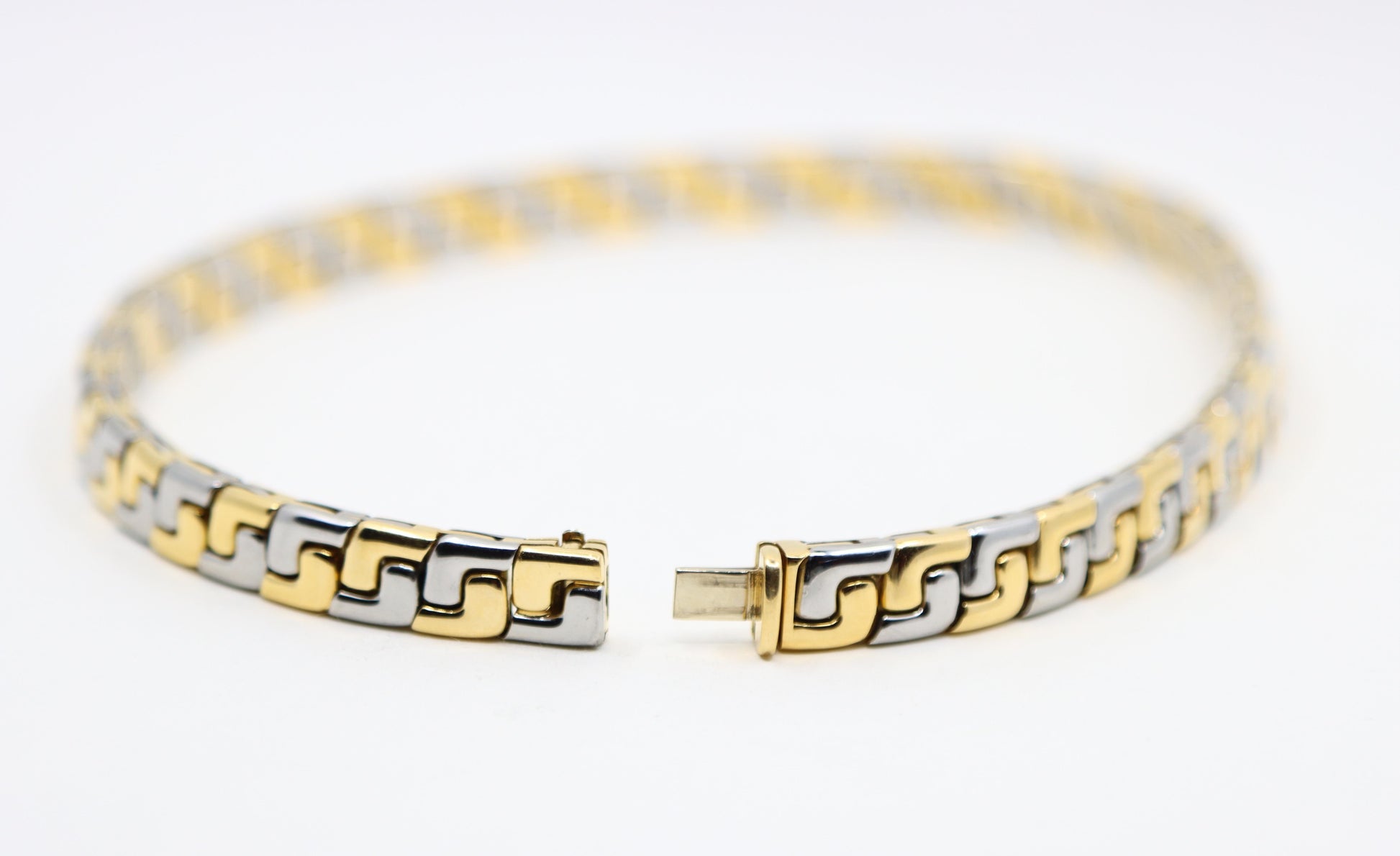 VINTAGE BULGARI TWO TONE 18K GOLD GEOMETRIC COLLAR NECKLACE