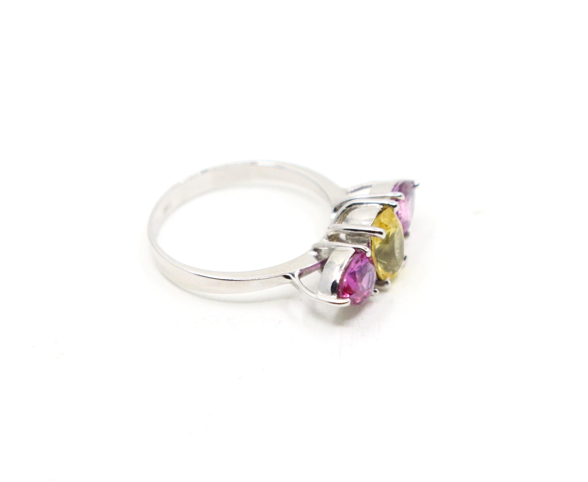 18K White Gold Yellow & Pink Sapphire Ring