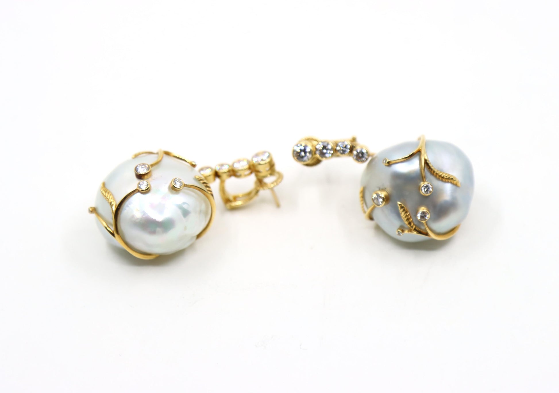 Harry Winston 18K Gold Large Baroque Pearl Diamond Earrings