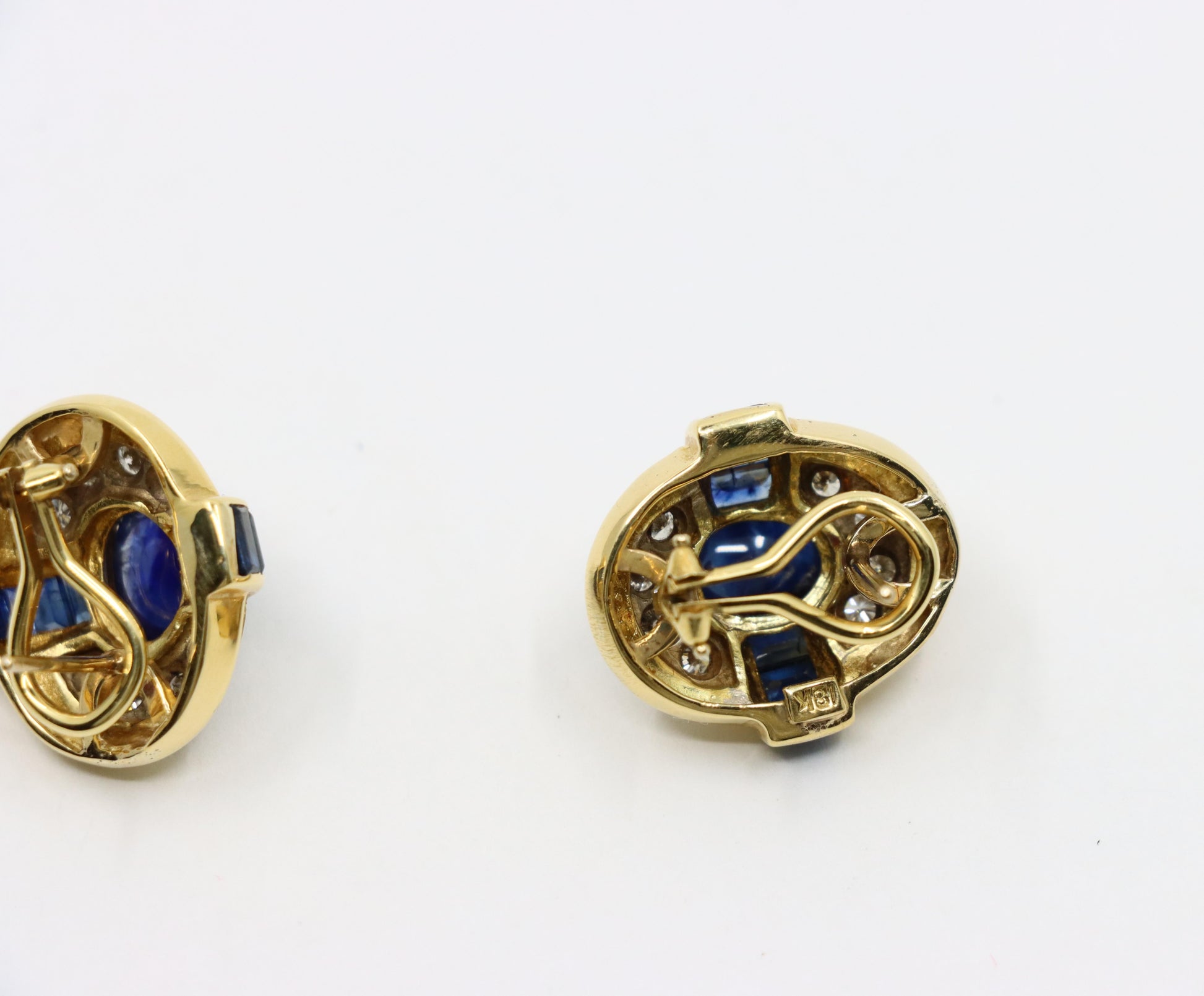Vintage 18K Gold Sapphire Diamond Earring