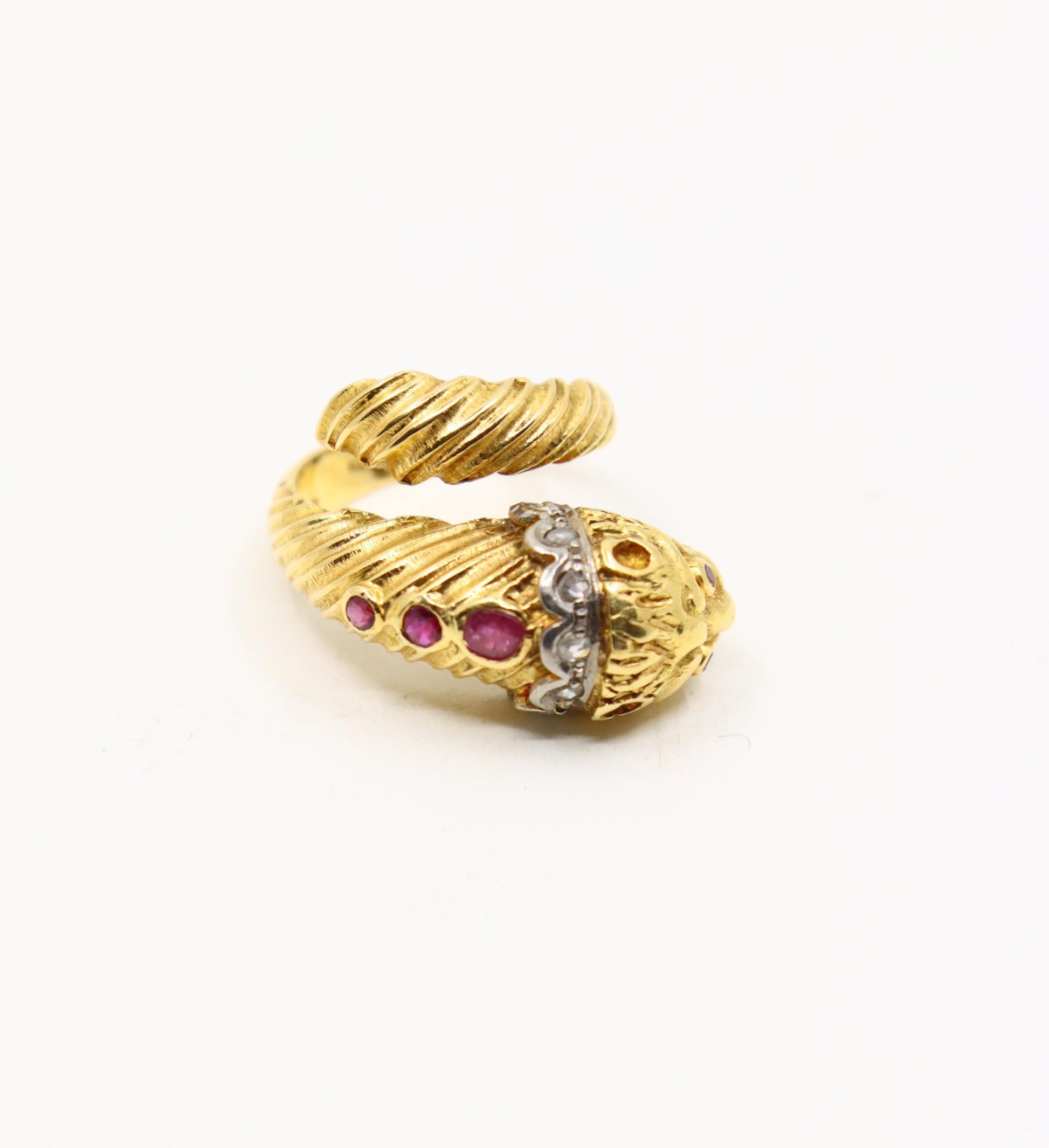 ILIAS LALAOUNIS 18K Gold Lion Head Ruby Diamond Ring