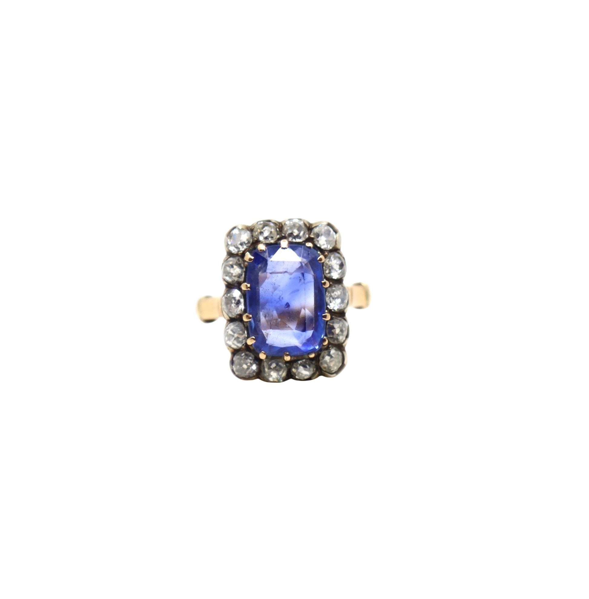 Antique 14K Gold Cushion Cut Sapphire Diamond Ring