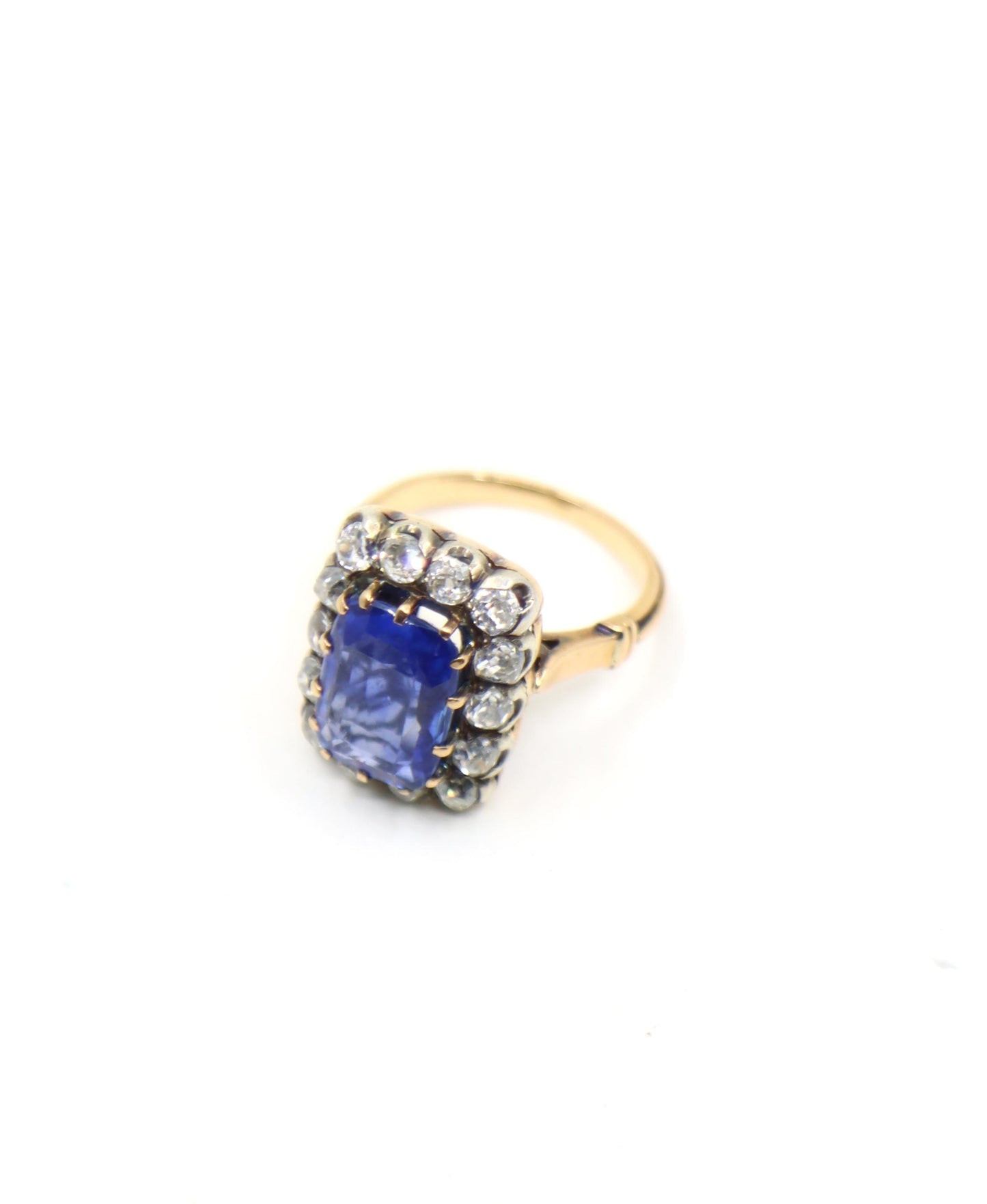 Antique 14K Gold Cushion Cut Sapphire Diamond Ring