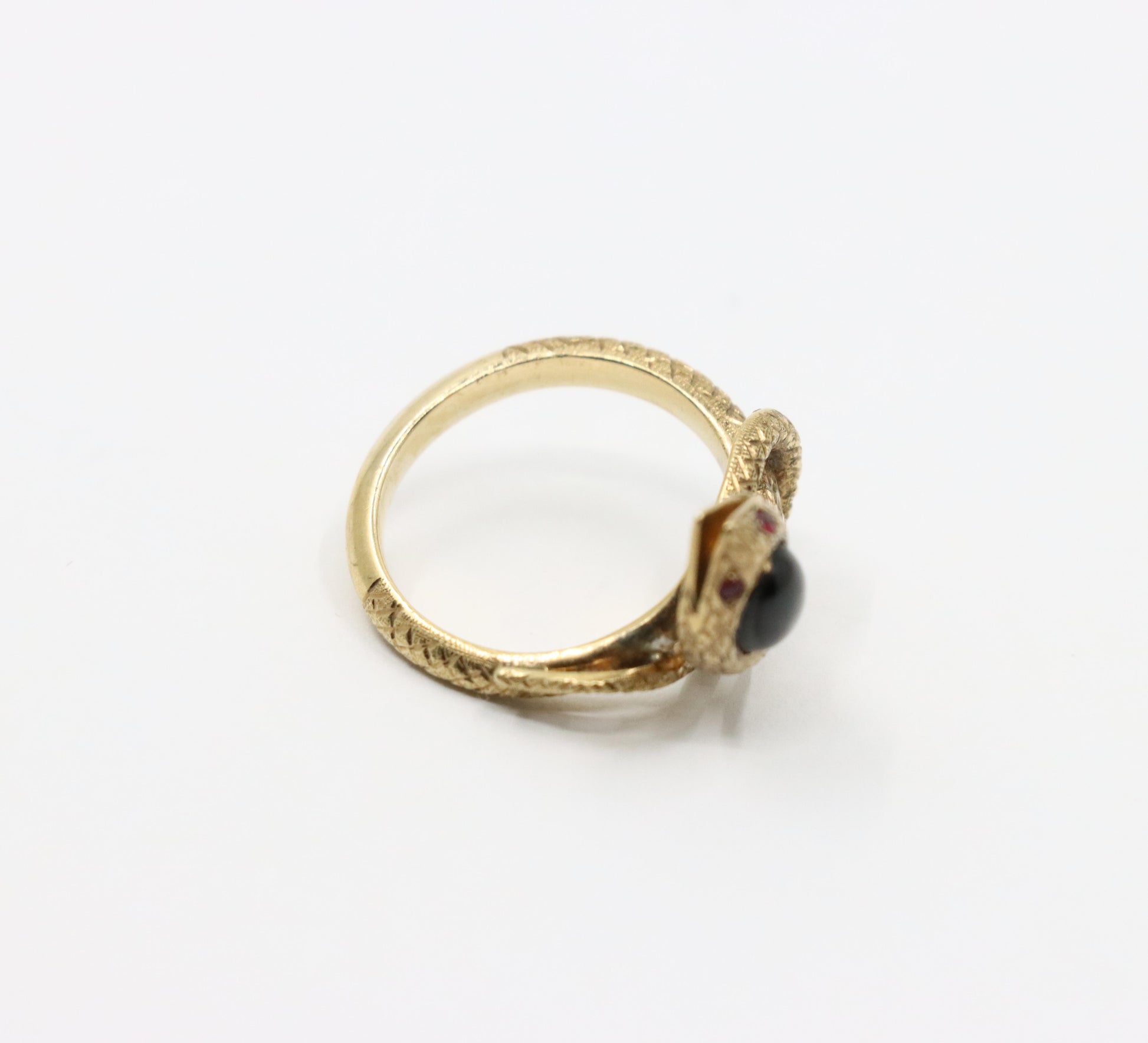 Antique Victorian 10K Gold Star Sapphire Snake Ring