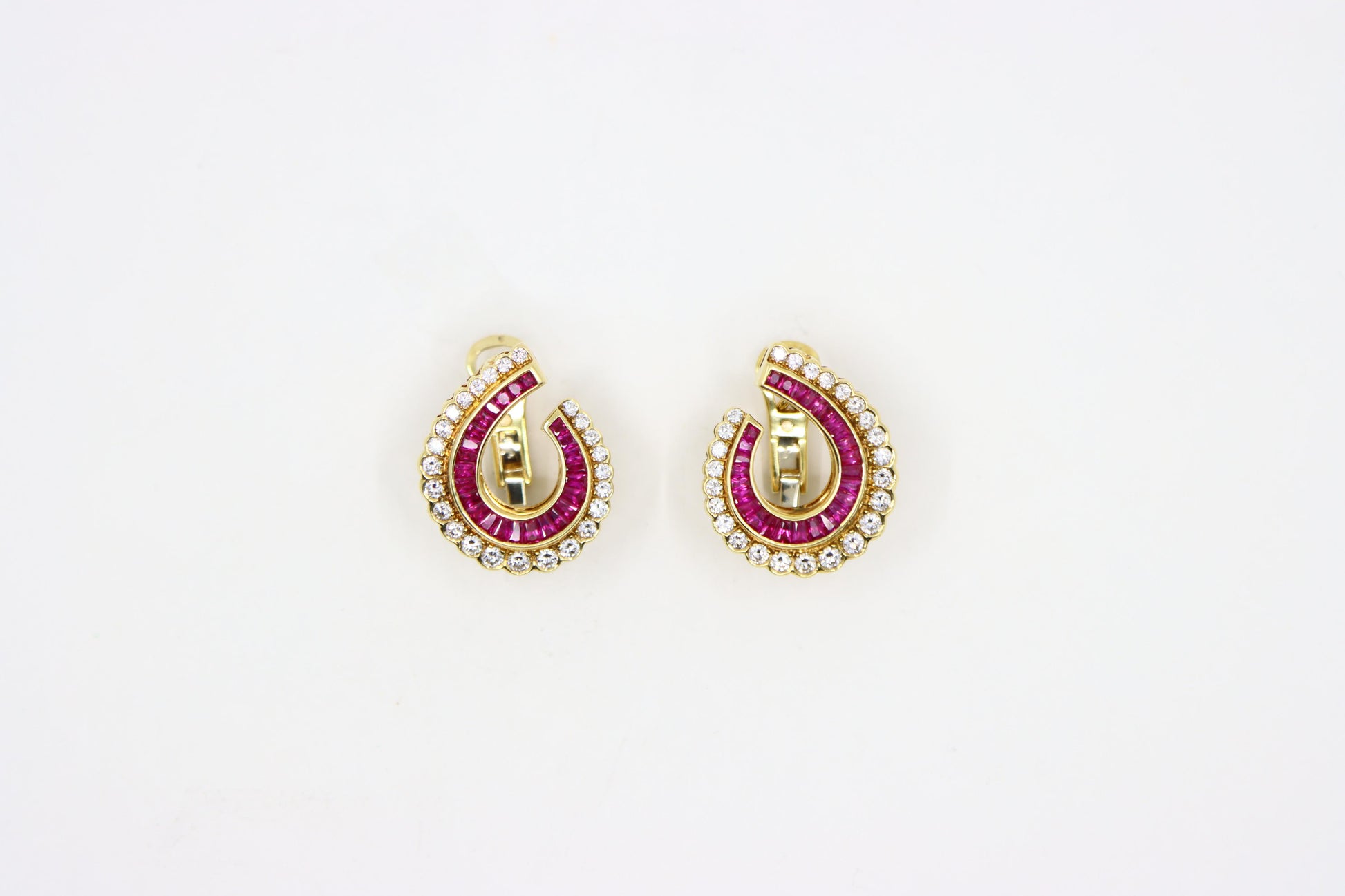 Vintage 18K Gold Ruby Diamonds Earrings