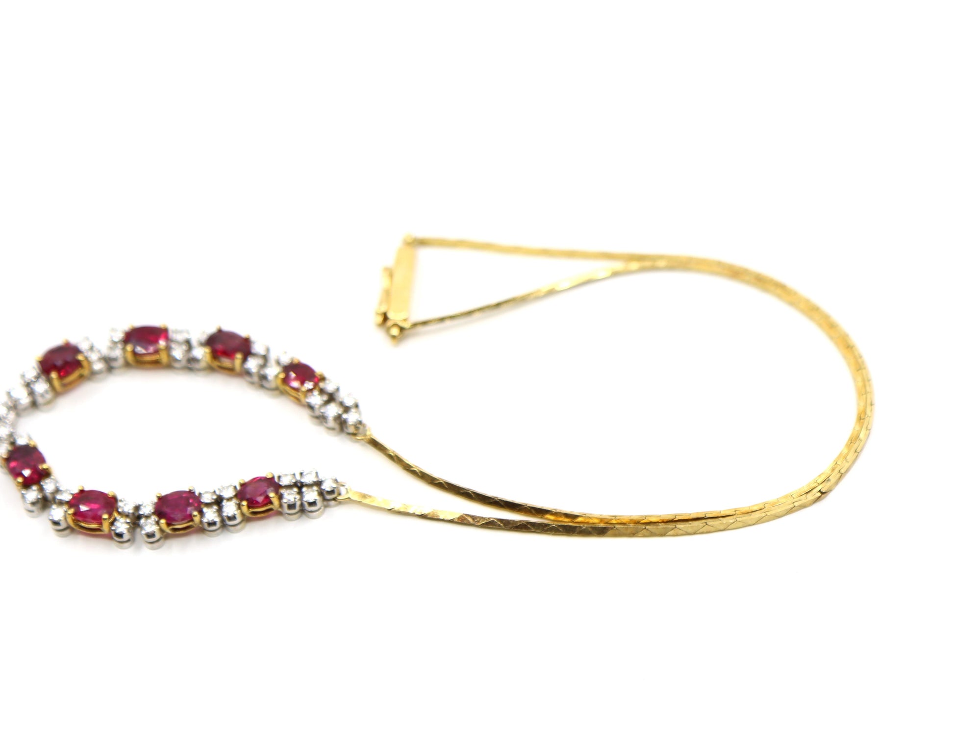 Vintage 18K Gold Ruby Diamonds Necklace