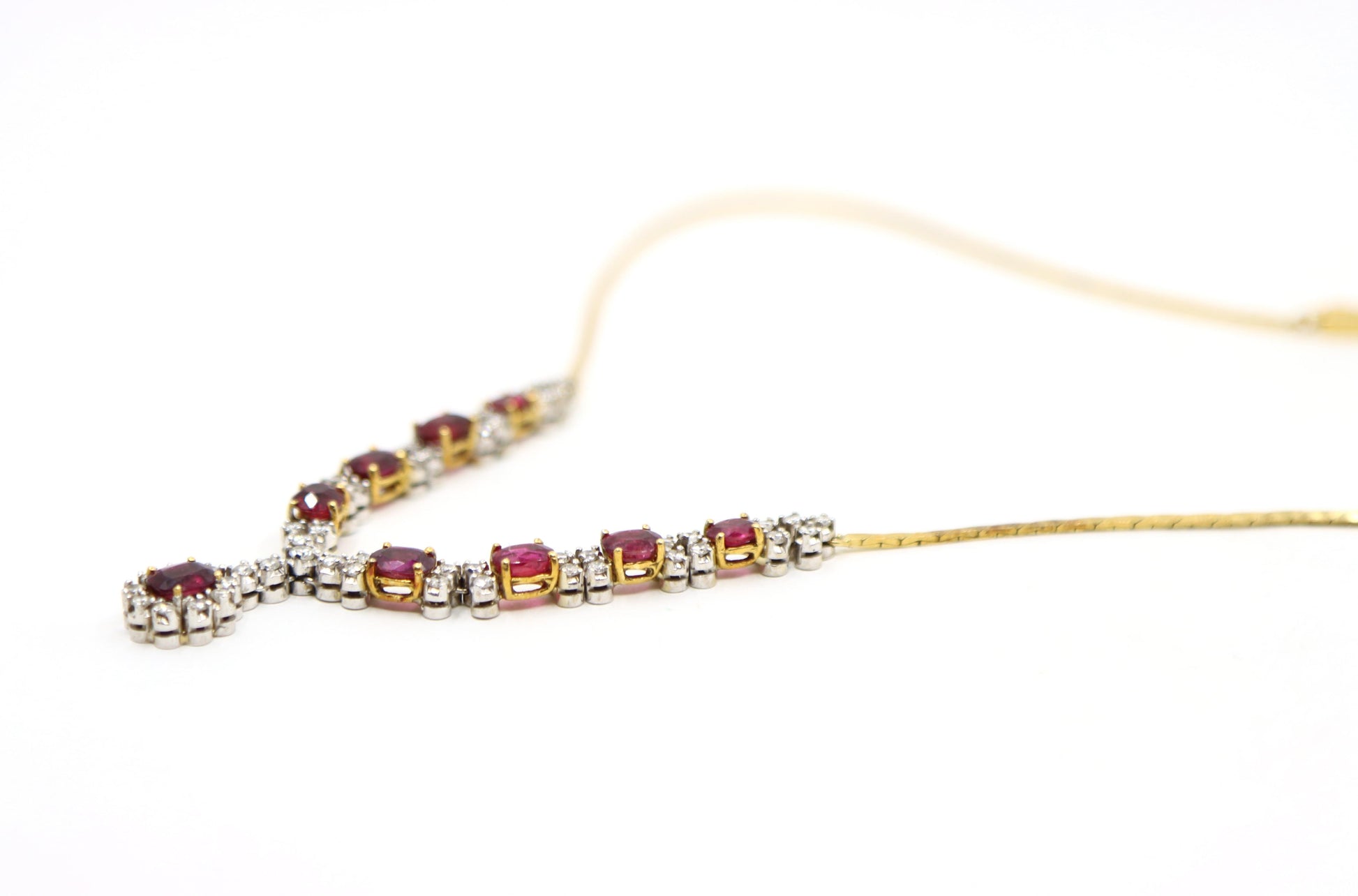 Vintage 18K Gold Ruby Diamonds Necklace